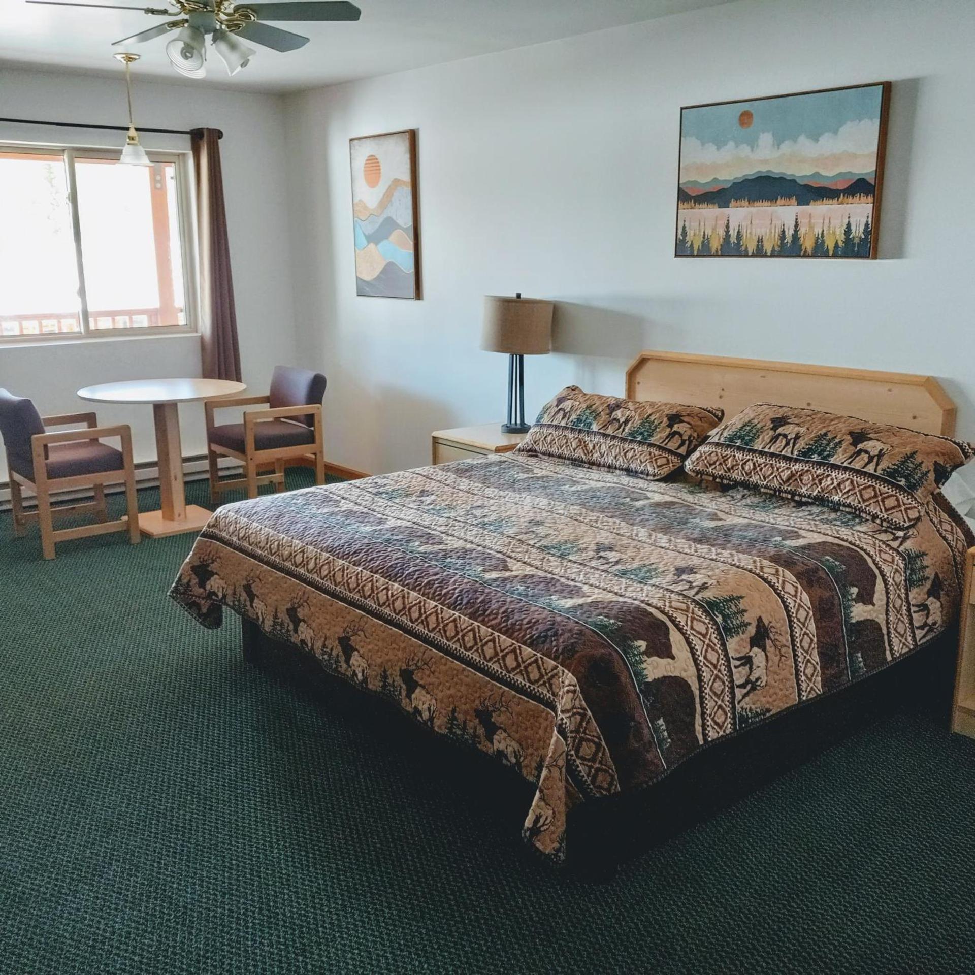 Lone Eagle Lodge photo 16
