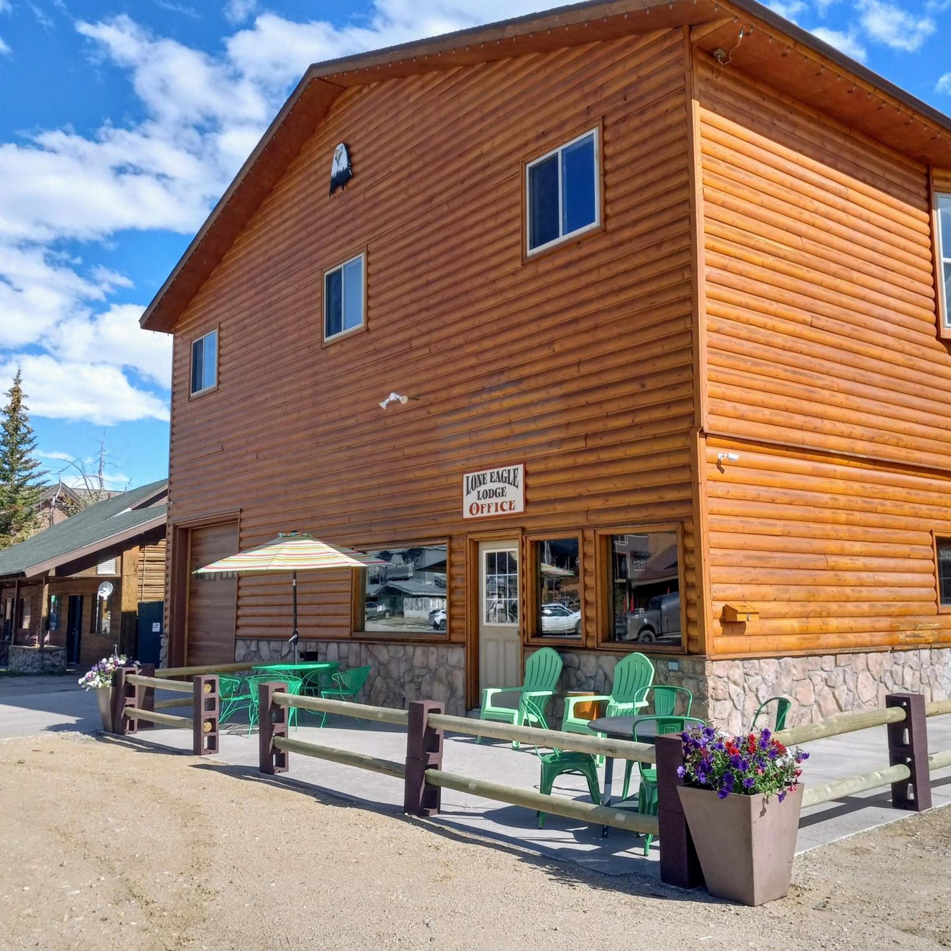 Lone Eagle Lodge photo 5