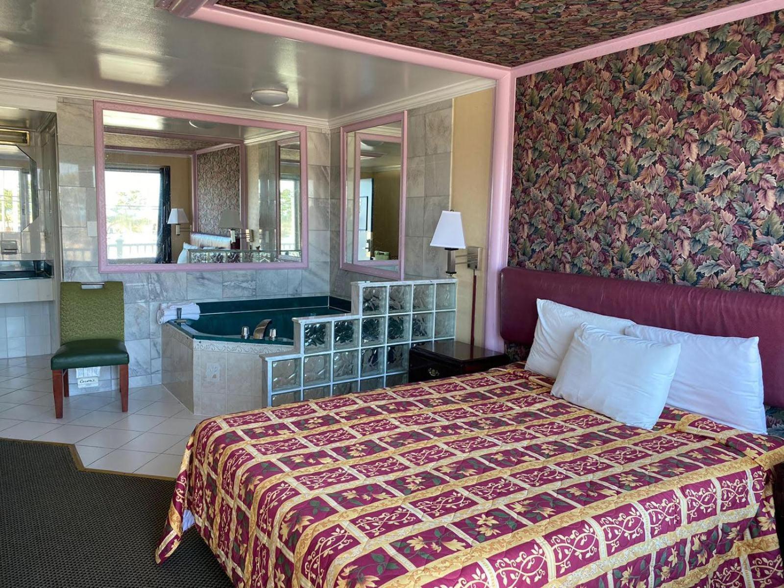 Downbeach Inn photo 6