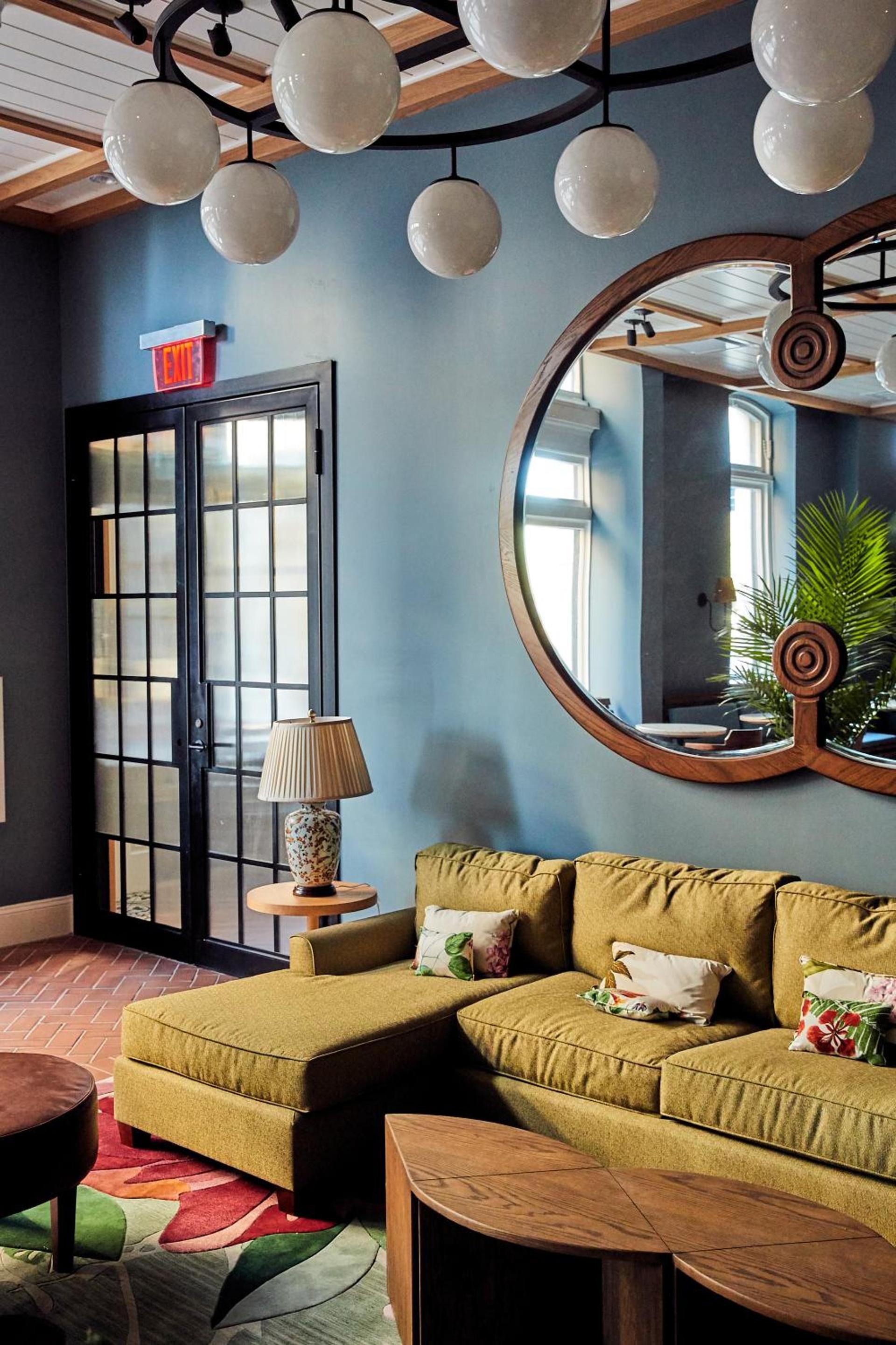 The Drayton Hotel Savannah, Curio Collection by Hilton photo 41