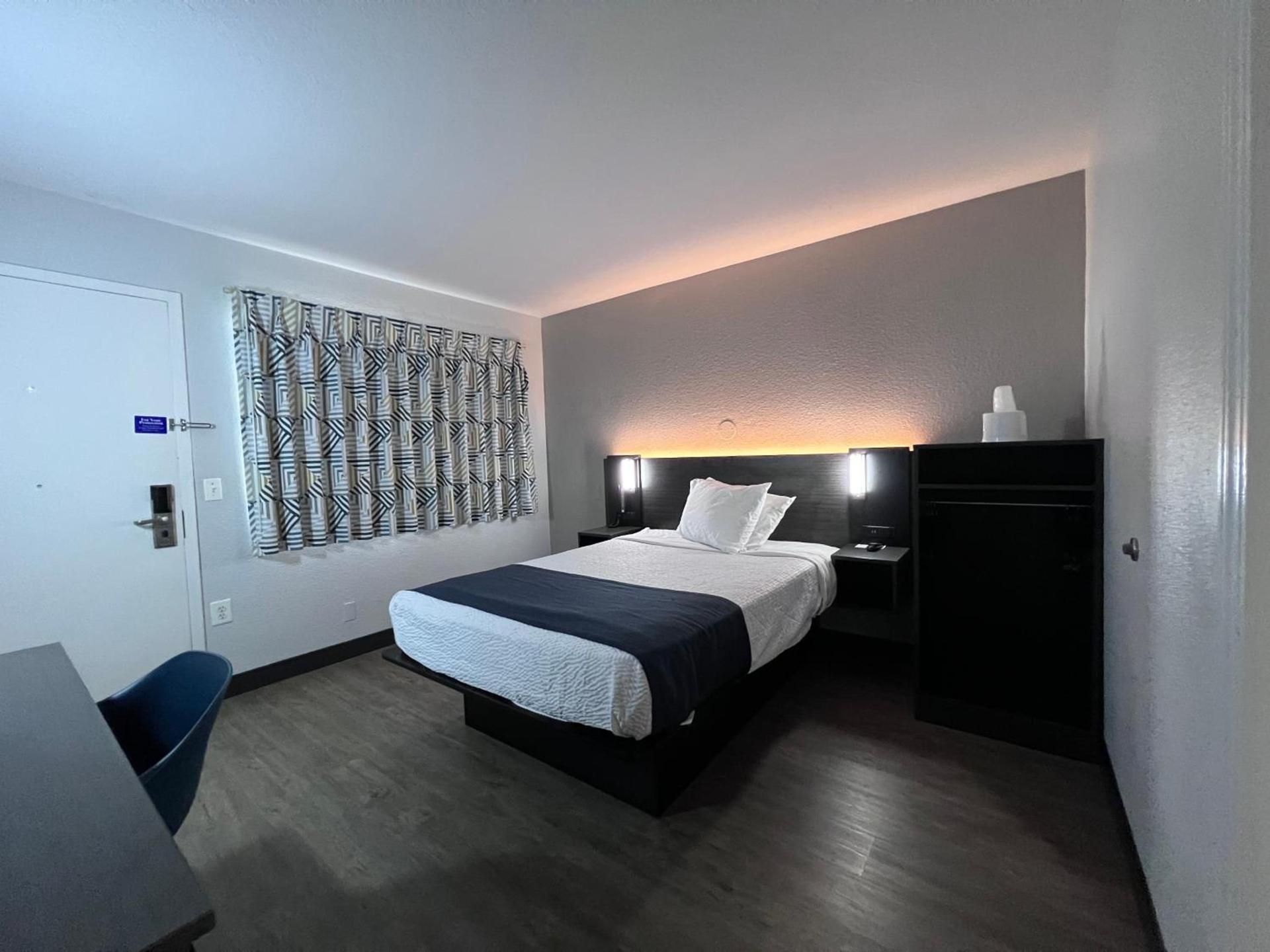 Motel 6-Bakersfield, CA - South photo 79
