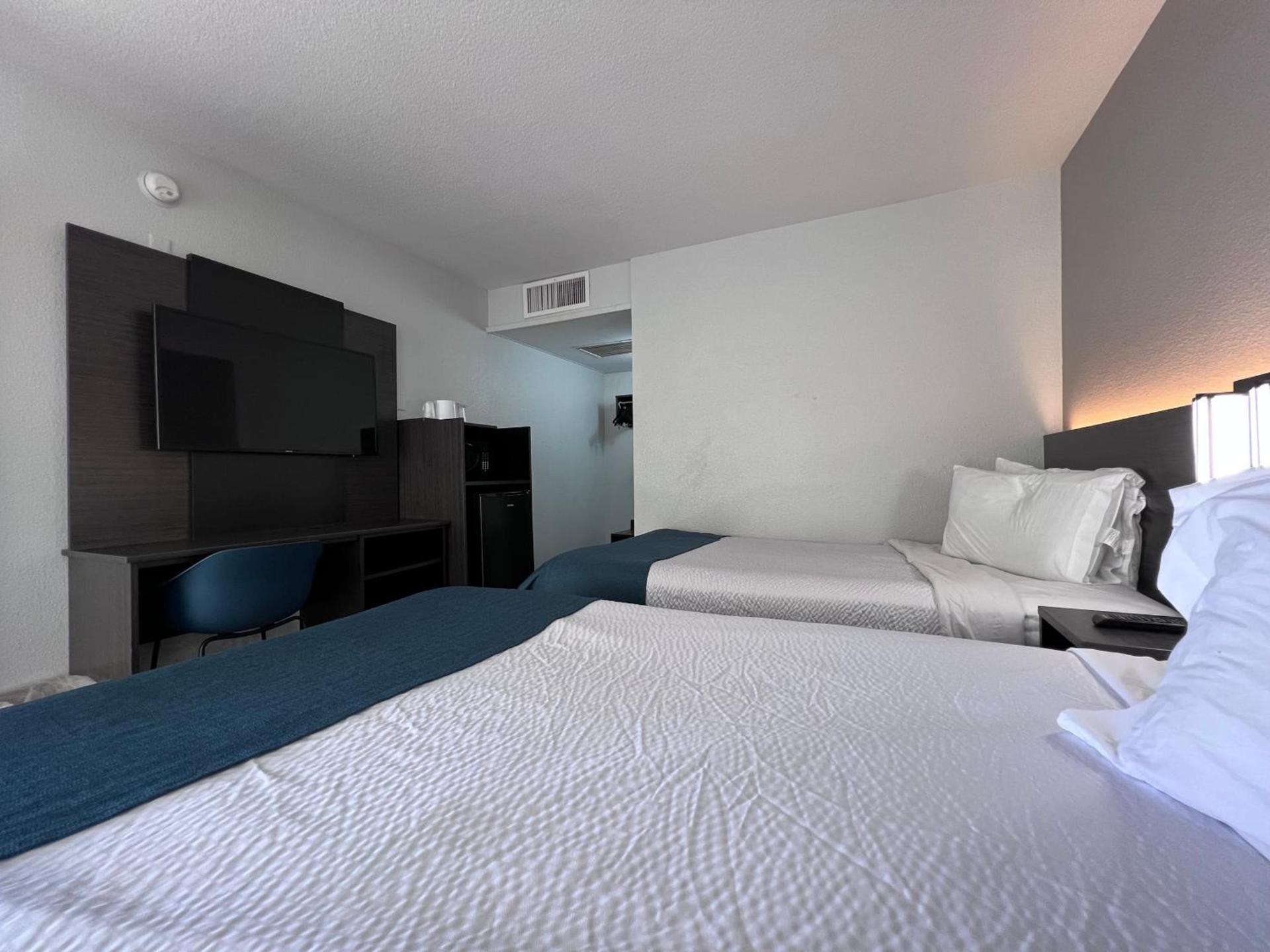 Motel 6-Bakersfield, CA - South photo 85