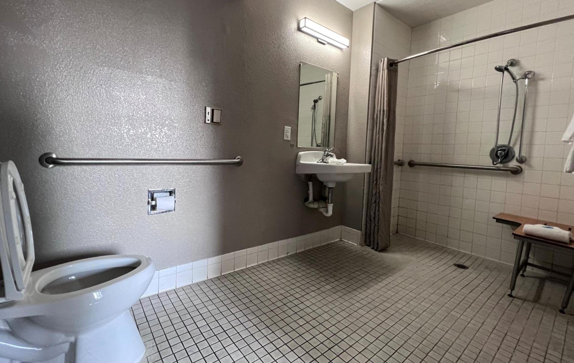 Motel 6-Bakersfield, CA - South photo 88