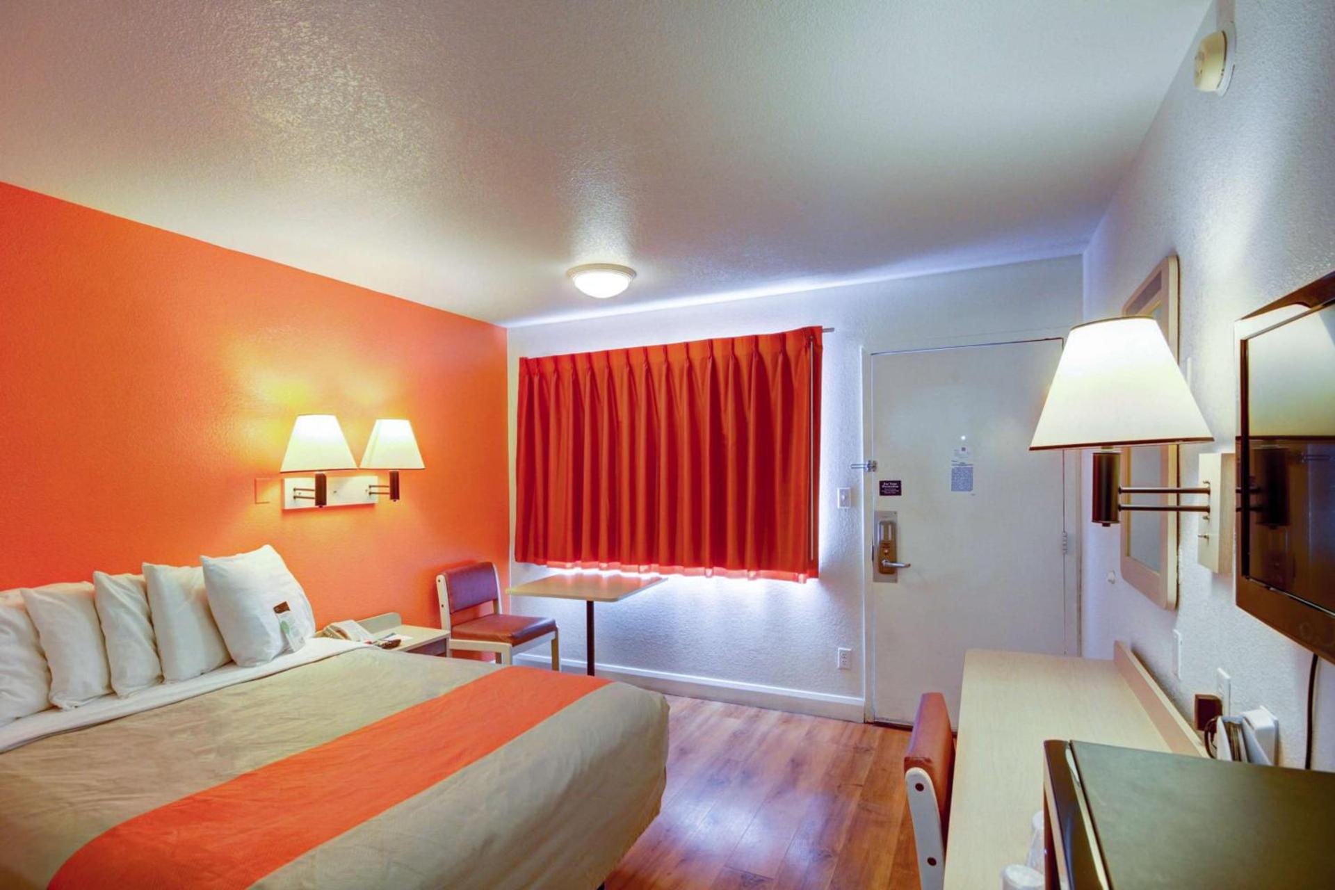 Motel 6 Saint George, UT photo 23