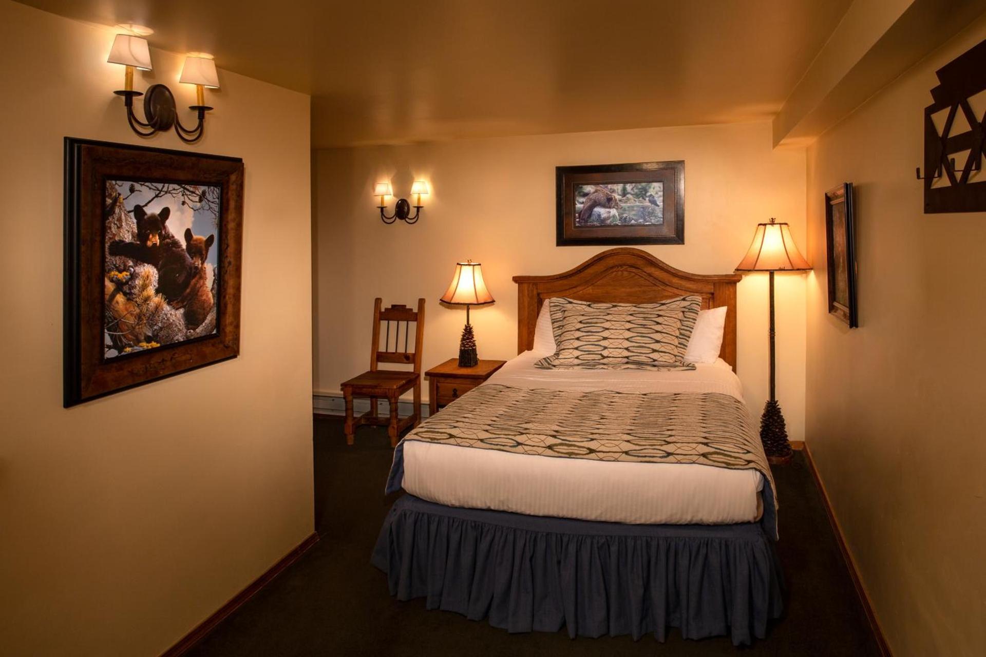 Alpine Village Suites photo 25