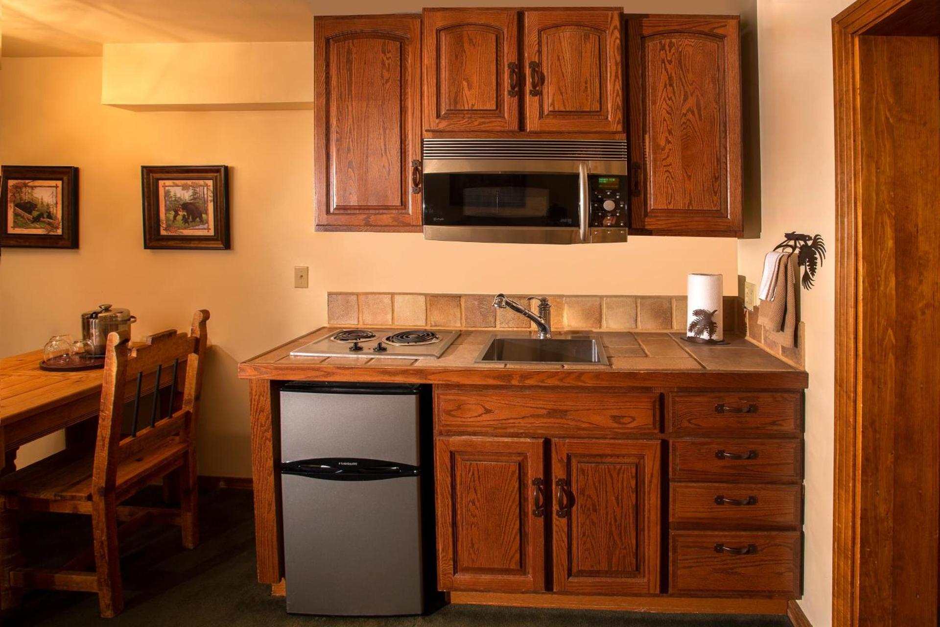 Alpine Village Suites photo 26
