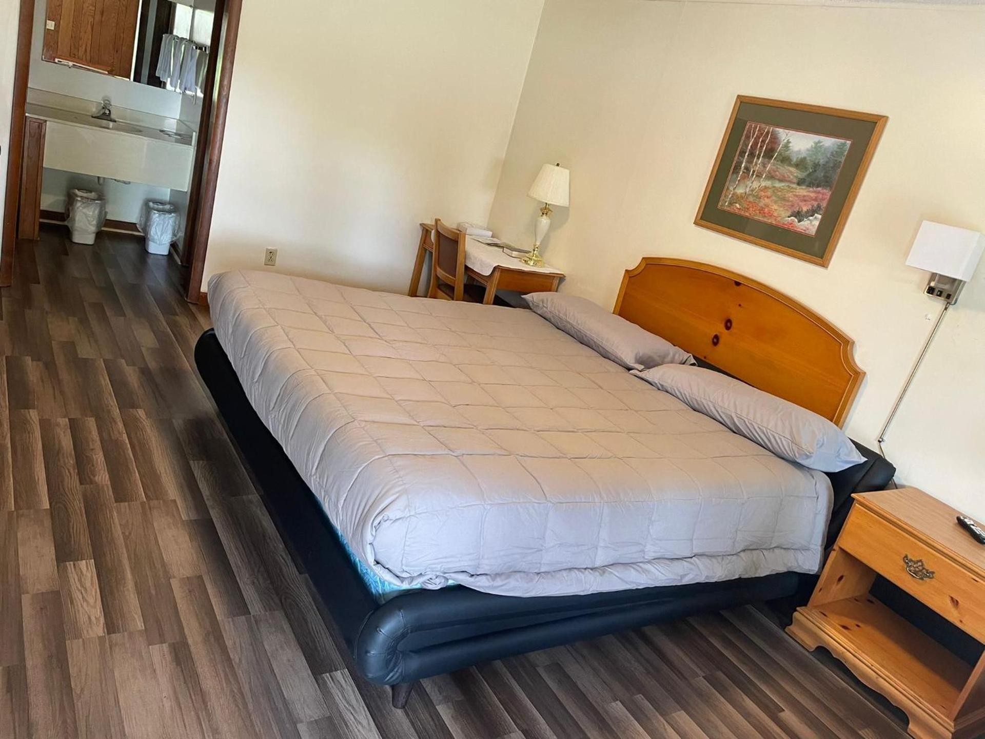 PINE VALLEY MOTEL photo 64
