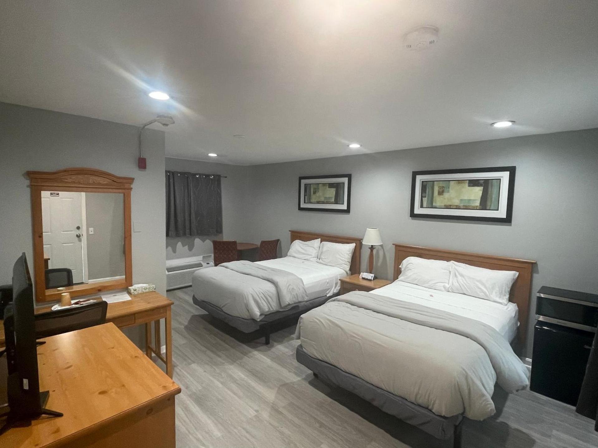 Aquastar Inn photo 16