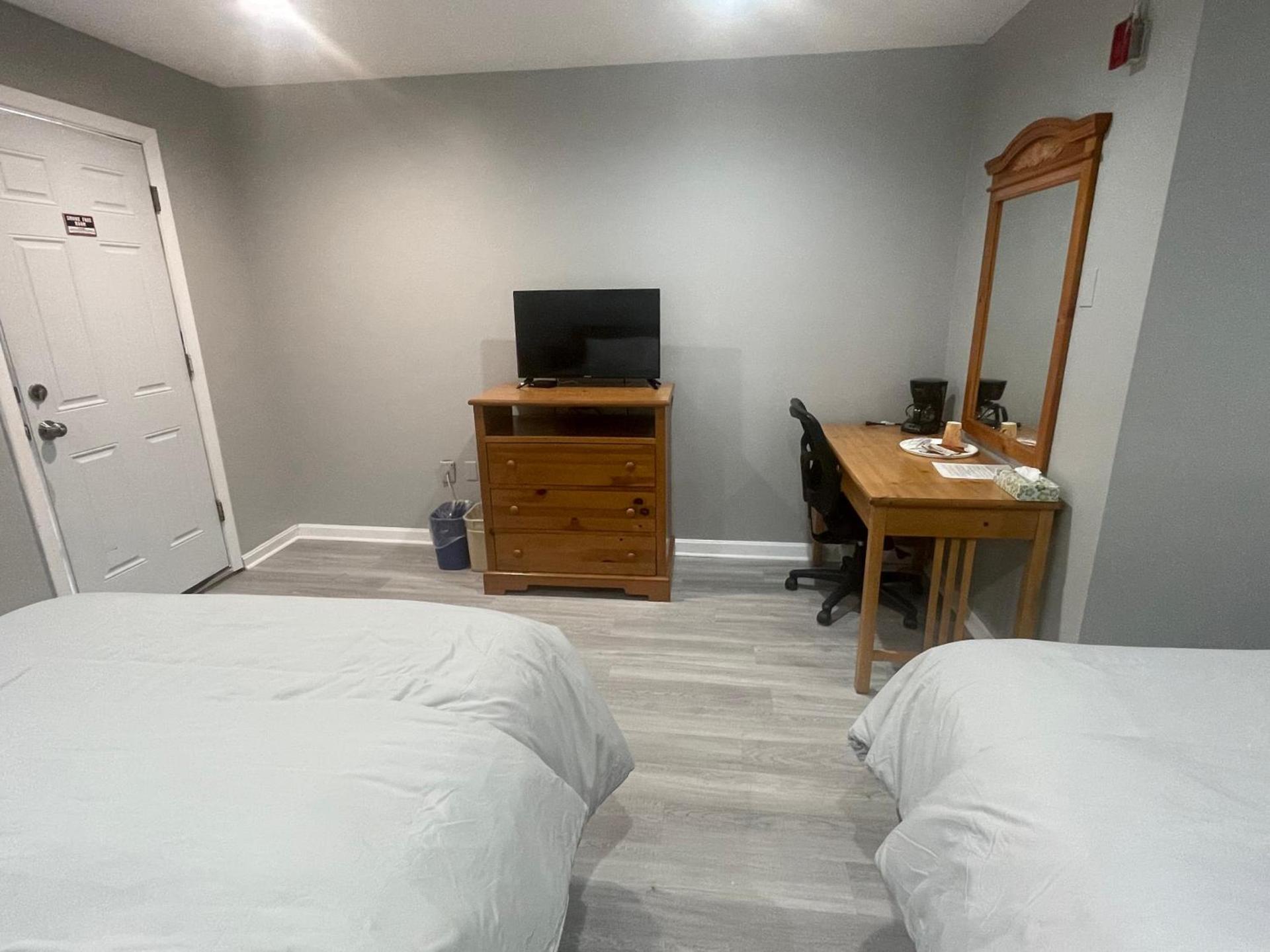 Aquastar Inn photo 20