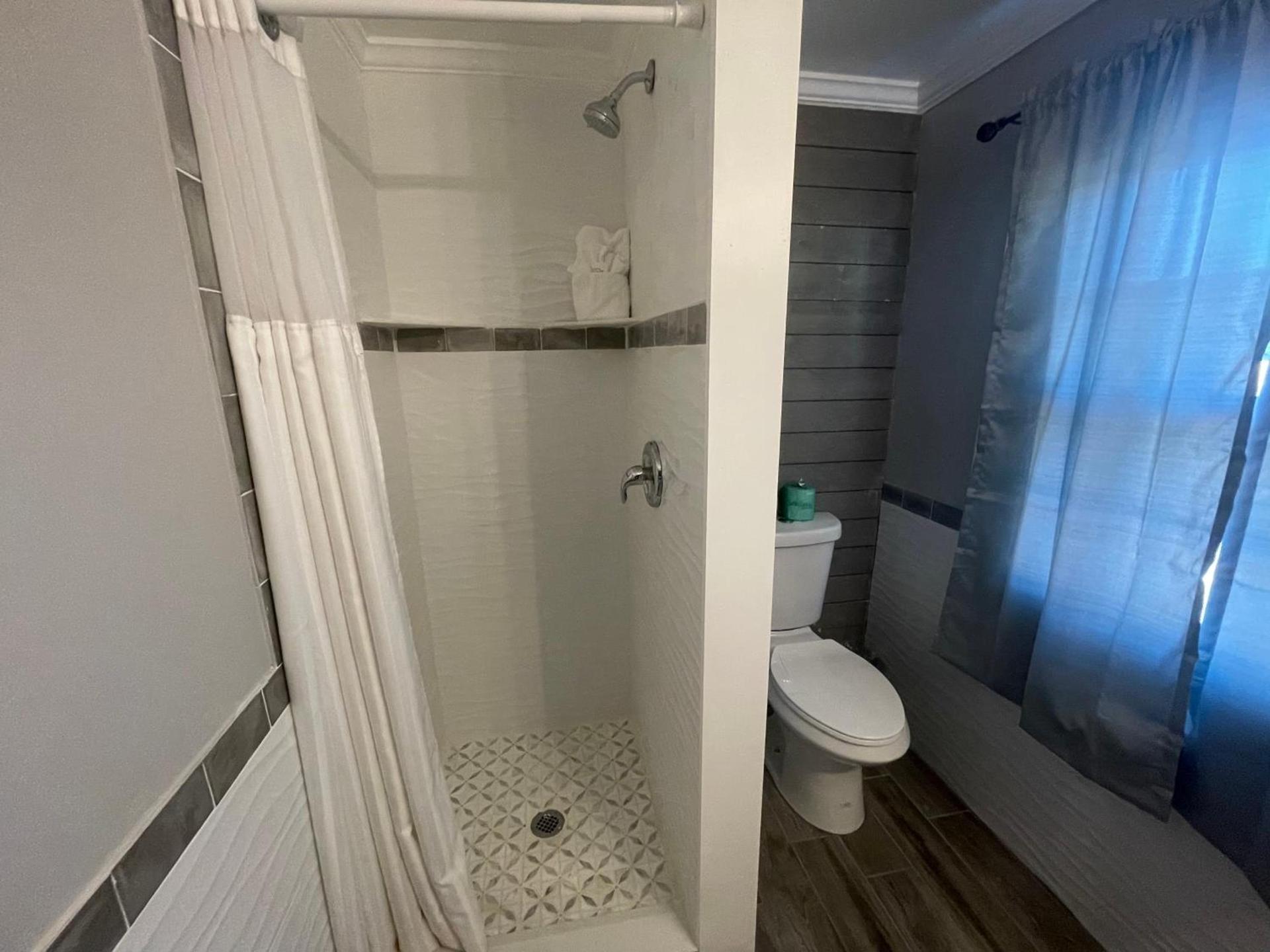 Aquastar Inn photo 37