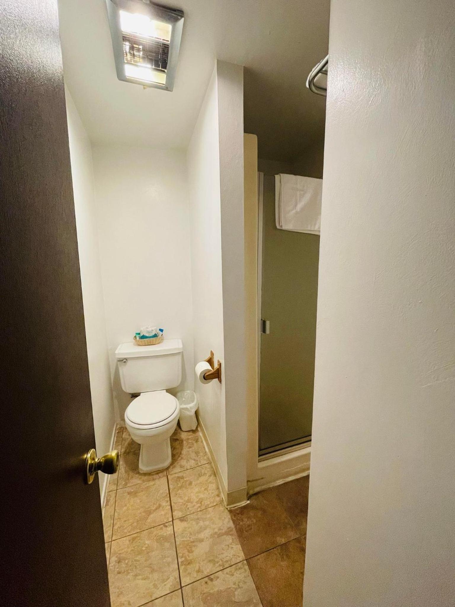 Riverfront Lodging photo 53