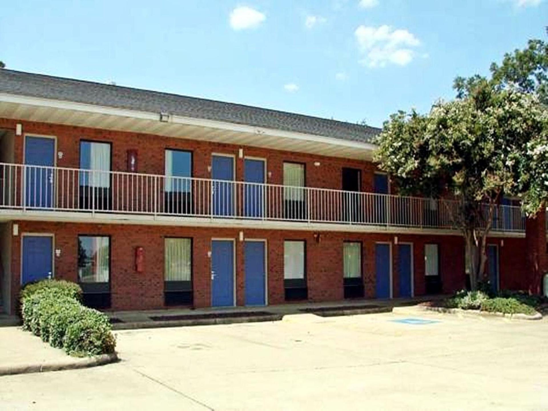 Delta Inn West Helena US 49 AR photo 11