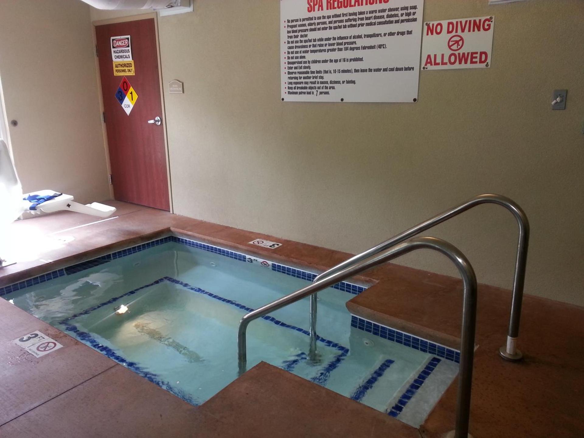 Cobblestone Hotel & Suites - Knoxville photo 16