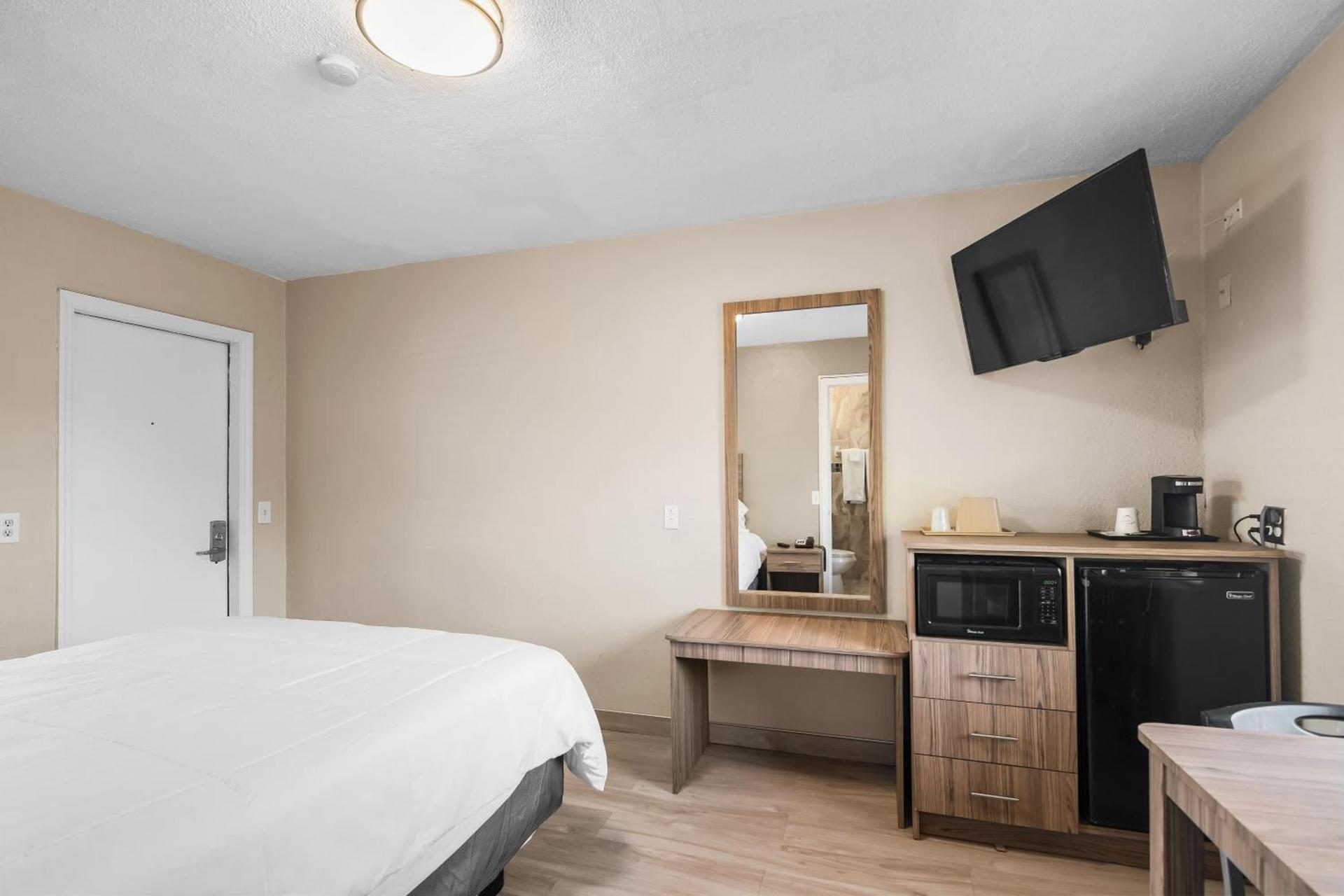 Tamiami Motel photo 15