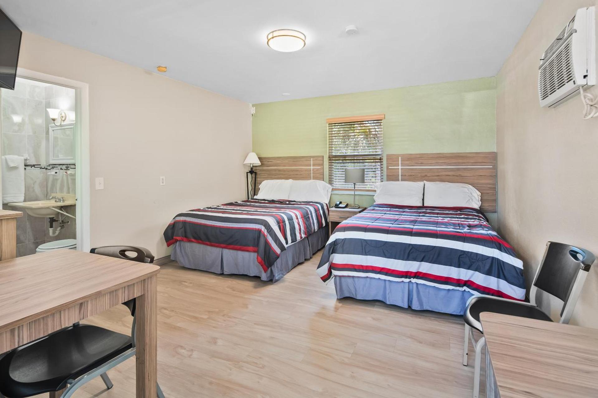 Tamiami Motel photo 5