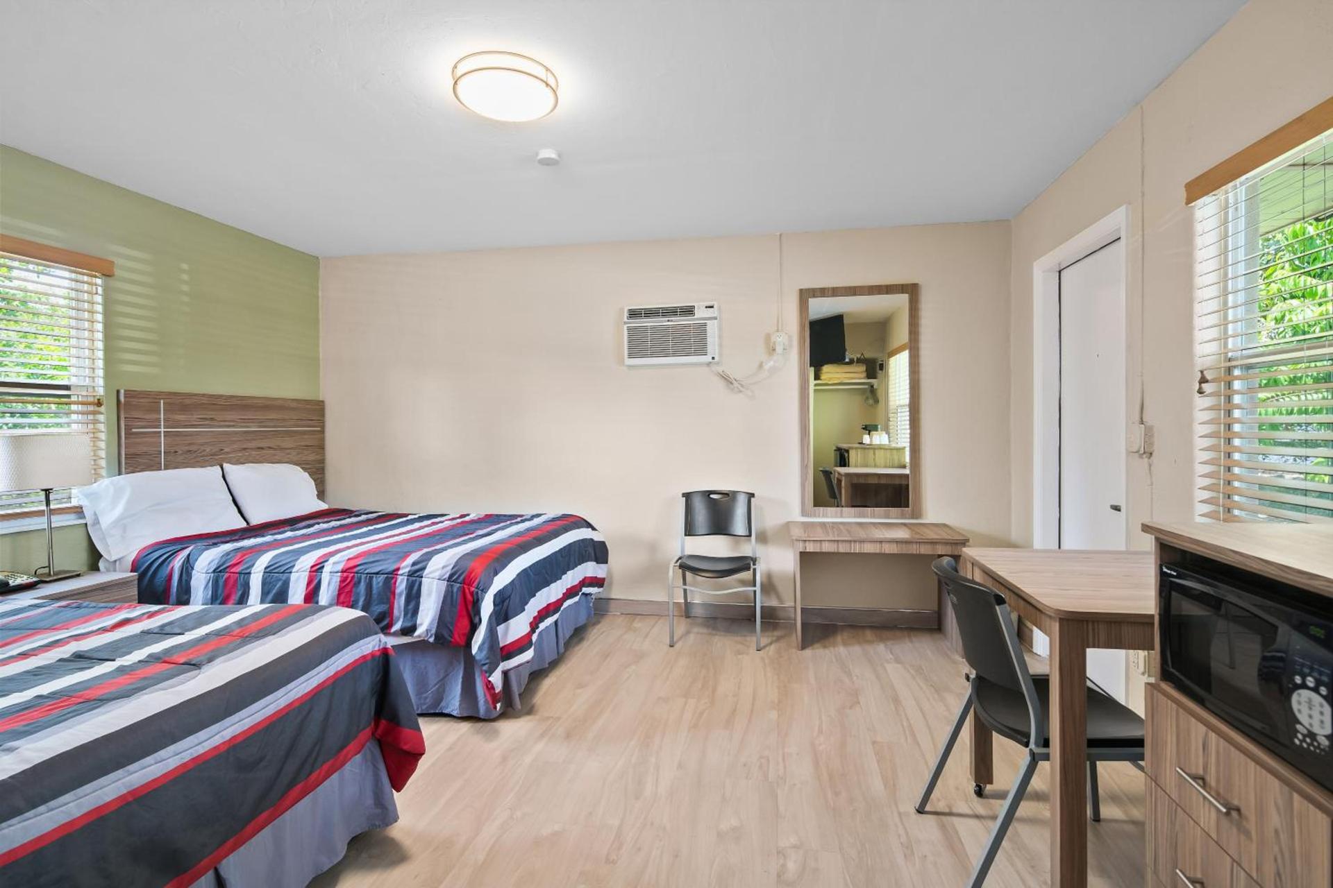Tamiami Motel photo 28