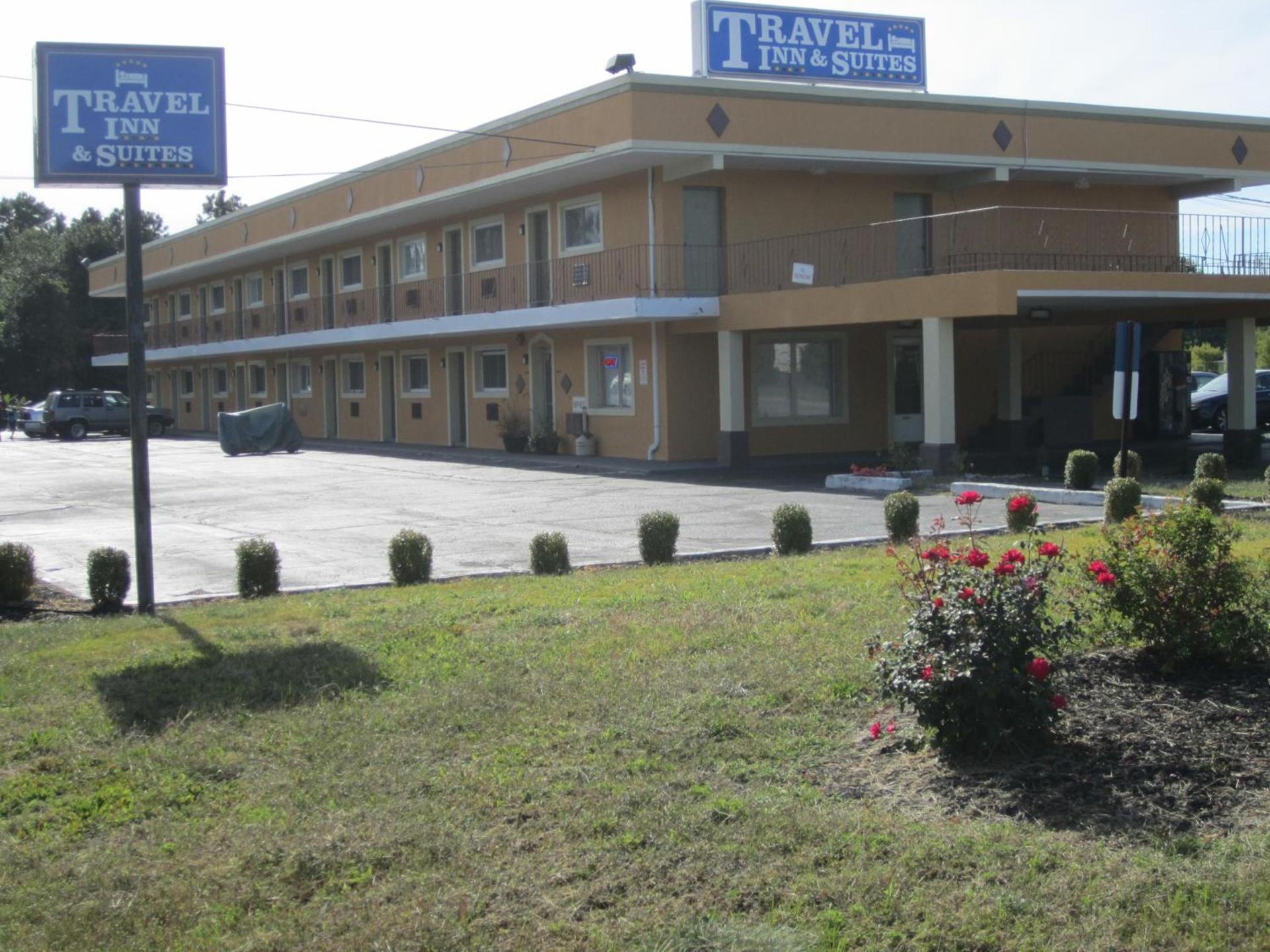 Travel Inn and Suites photo 9