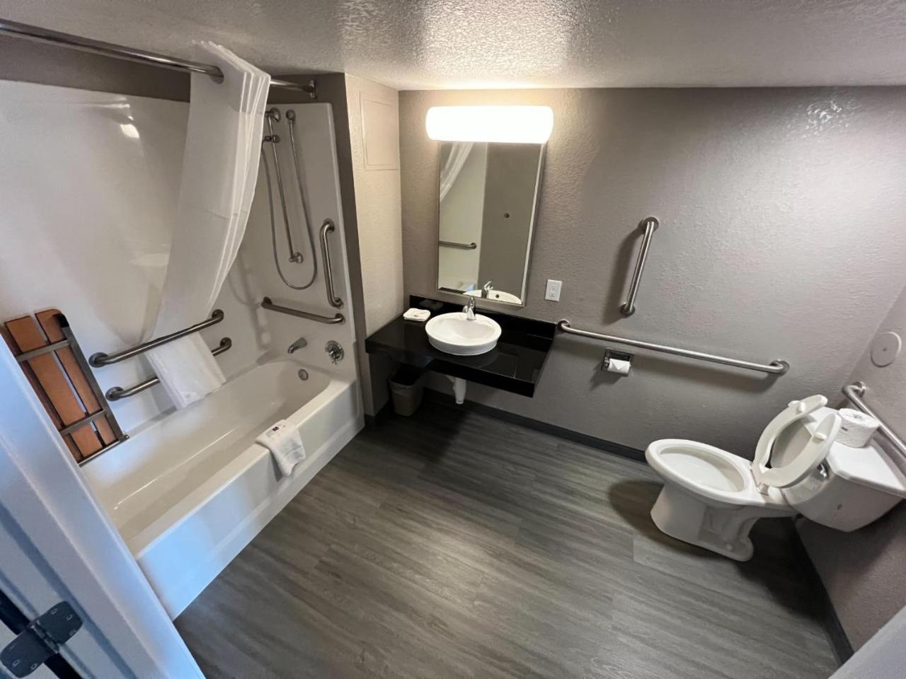 Motel 6-Council Bluffs, IA - Omaha East photo 9