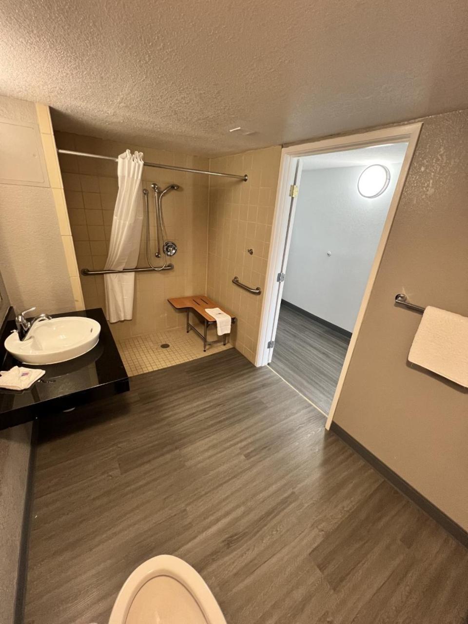 Motel 6-Council Bluffs, IA - Omaha East photo 12