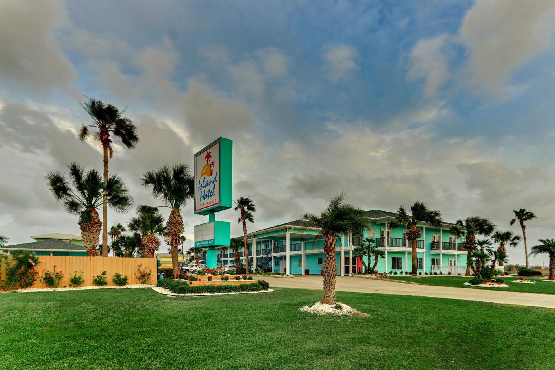 The Island Hotel Near Beach Port Aransas — hotel in Port Aransas