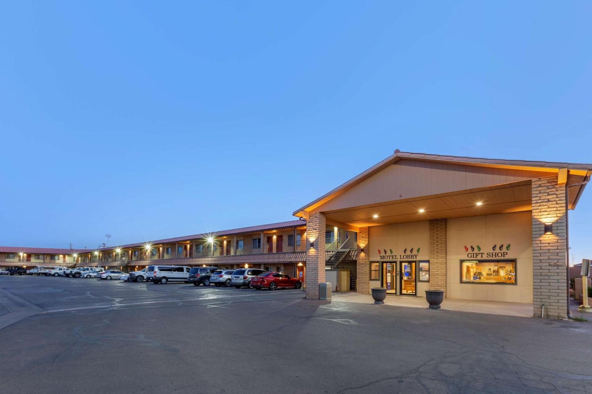 Best Western Canyon De Chelly Inn photo 1