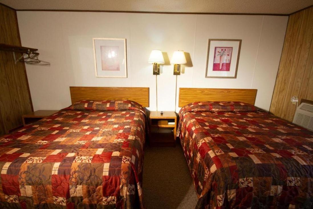 ARTOS MOTEL photo 23