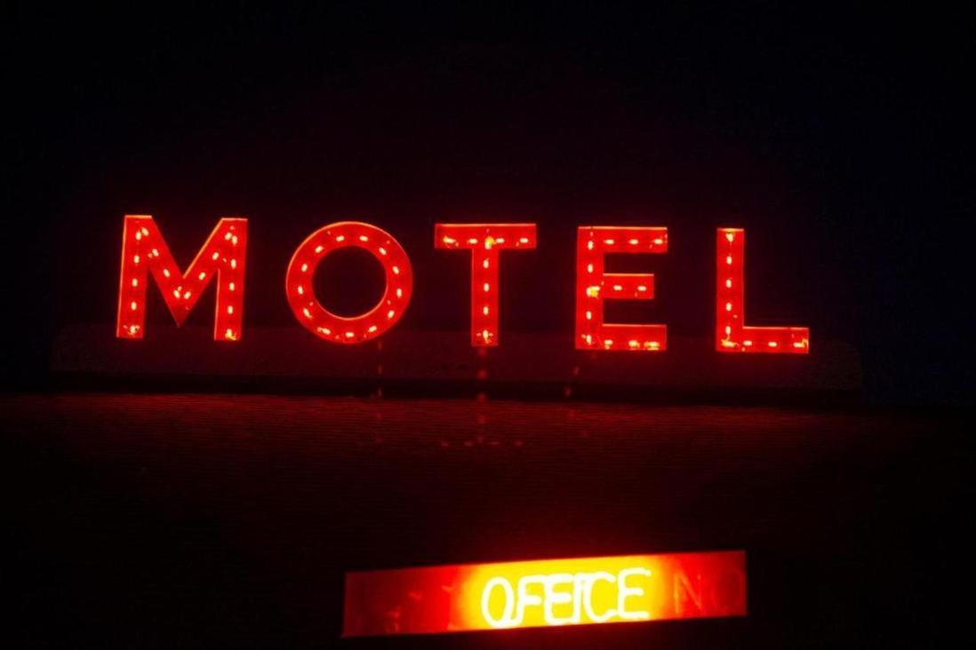 ARTOS MOTEL photo 3