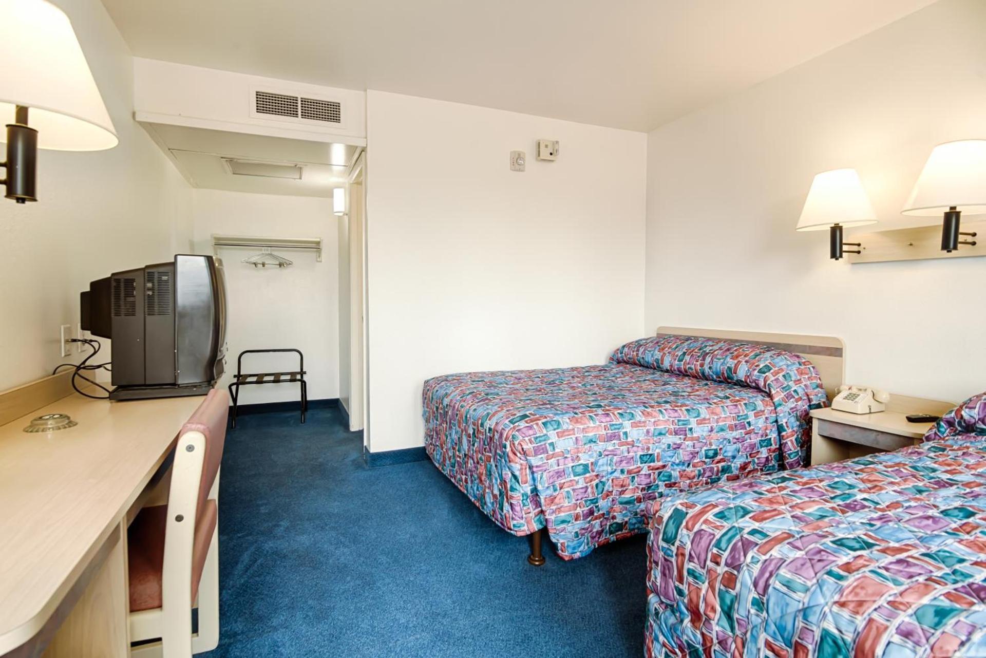 Park Inn by Radisson, Winnemucca photo 48