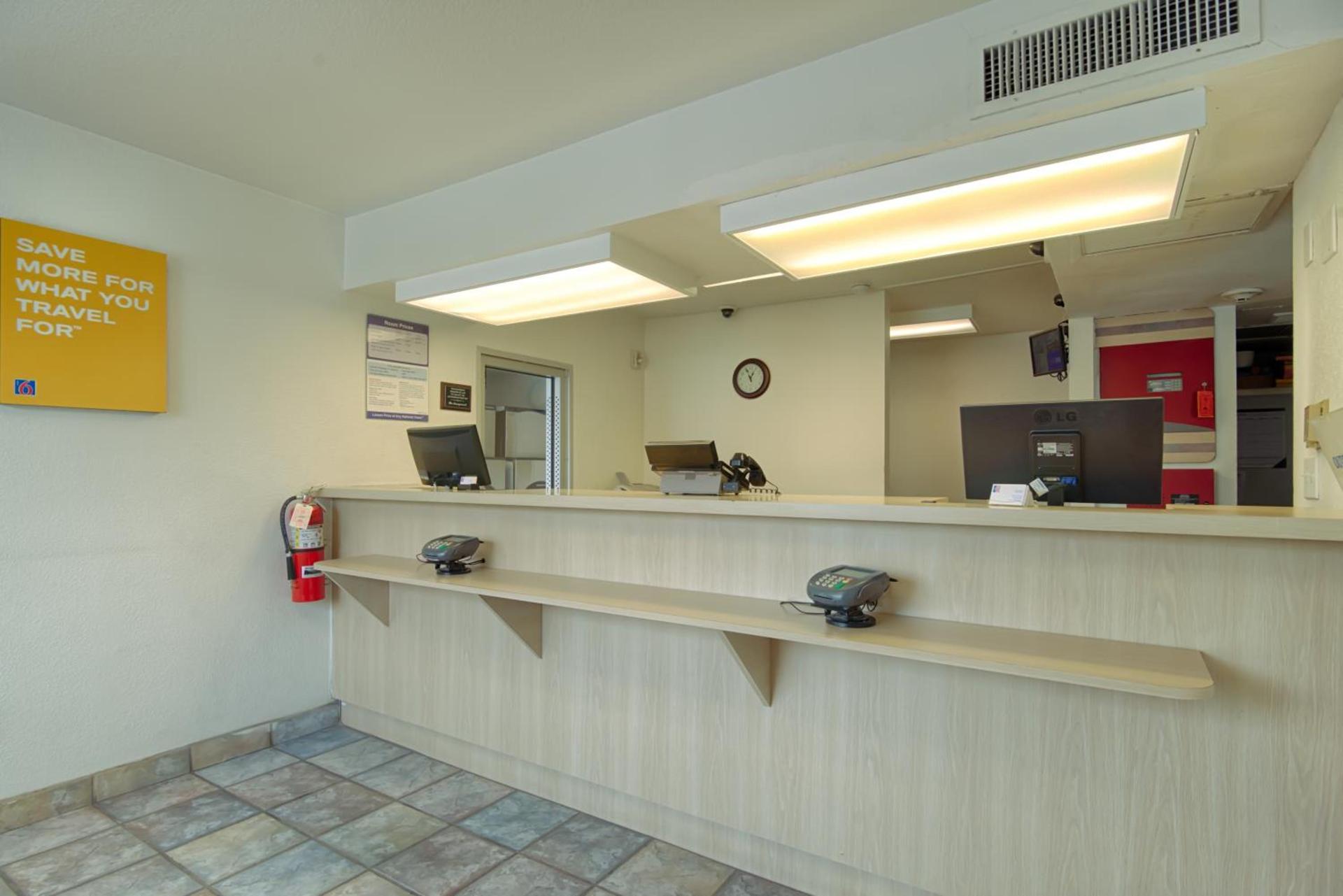 Park Inn by Radisson, Winnemucca photo 41