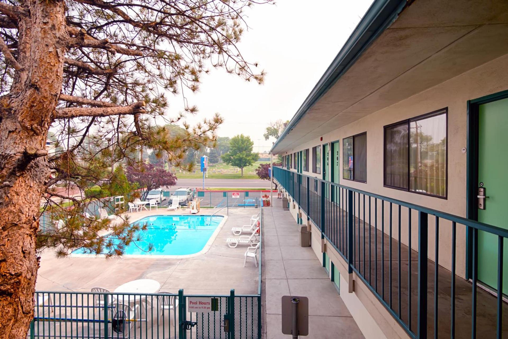Park Inn by Radisson, Winnemucca photo 39