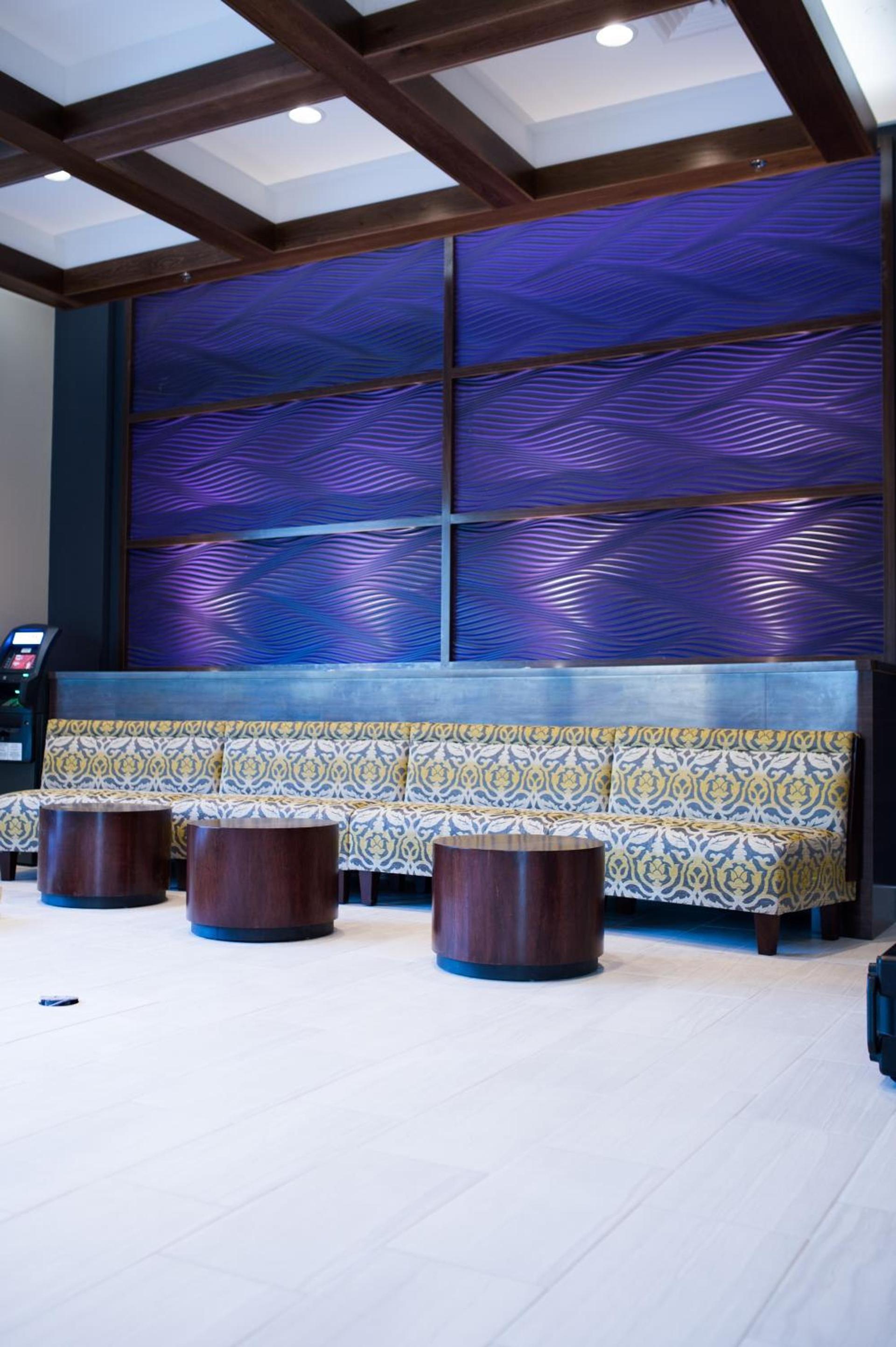 Bluemont Hotel photo 25