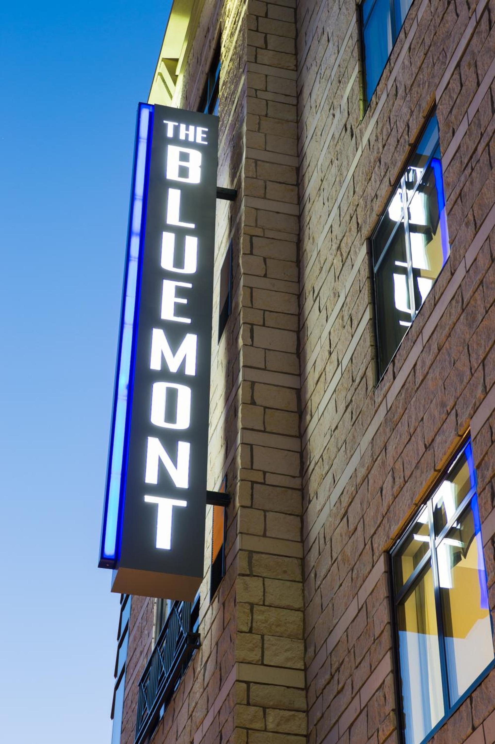 Bluemont Hotel photo 18