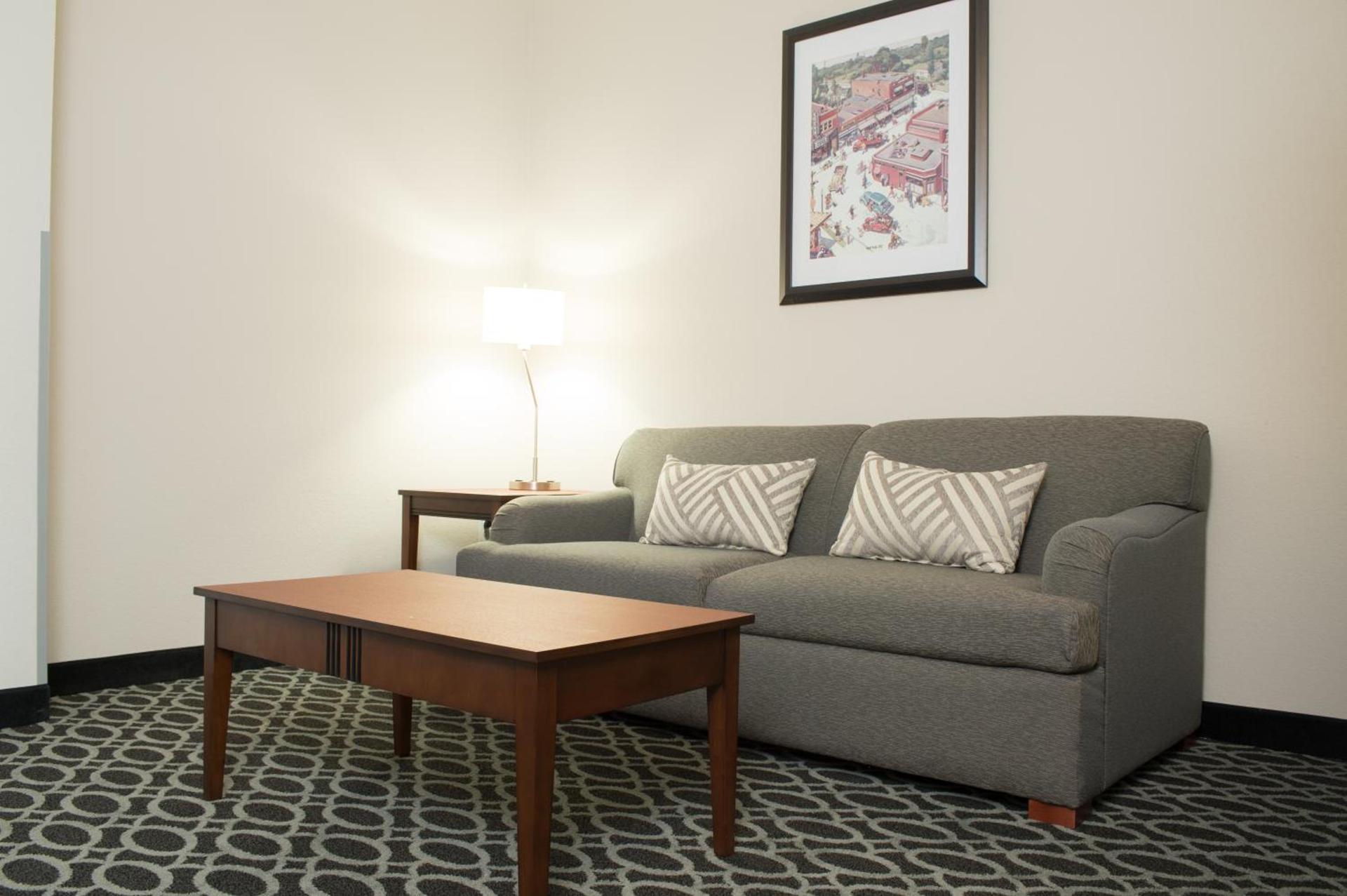 Bluemont Hotel photo 39