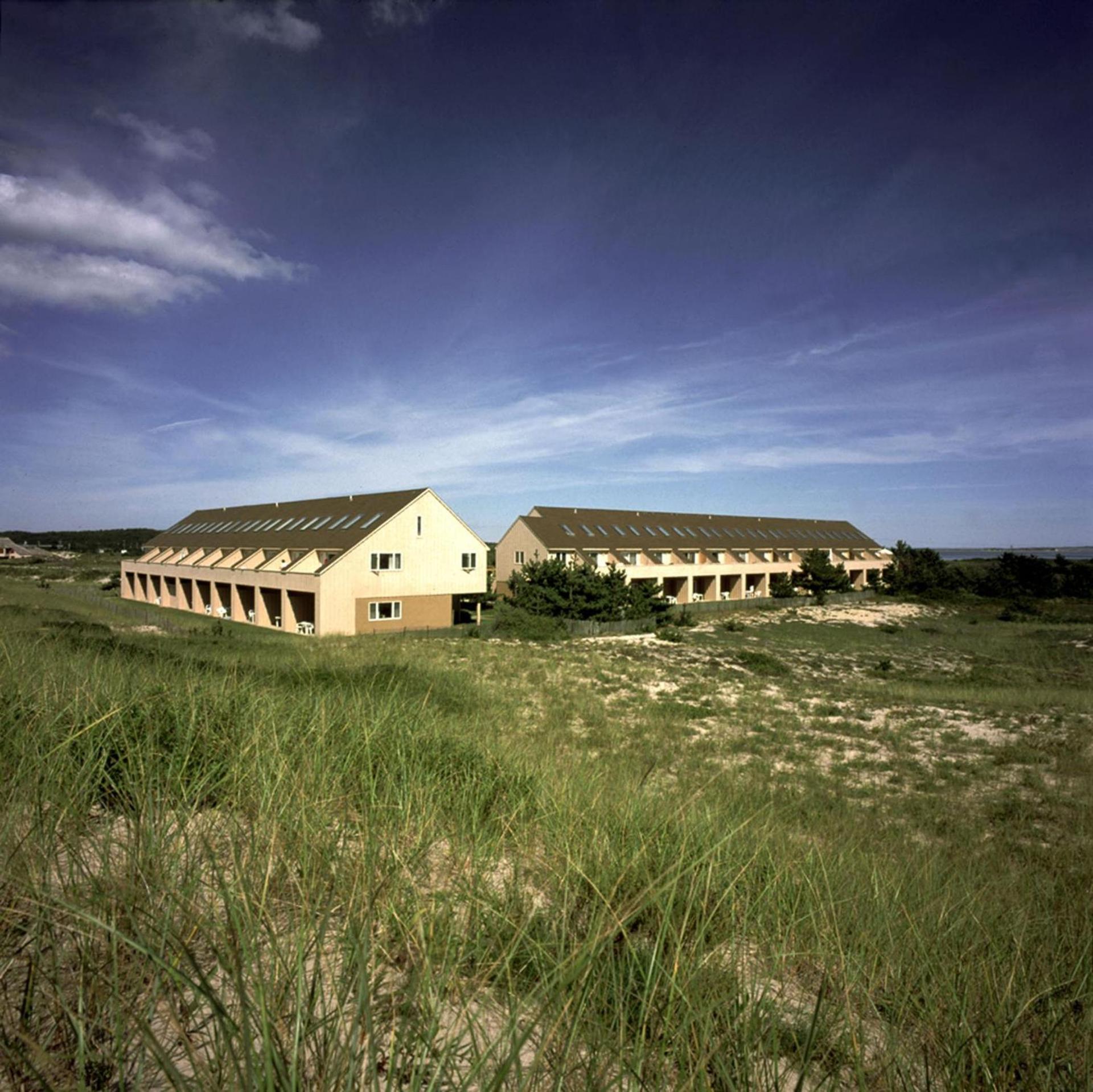 Windward Shores photo 16