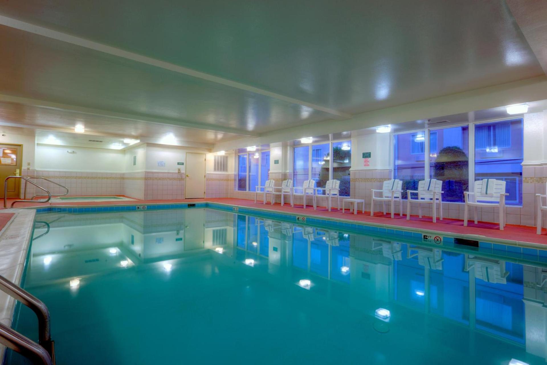 Country Inn & Suites by Radisson, Chester, VA photo 27
