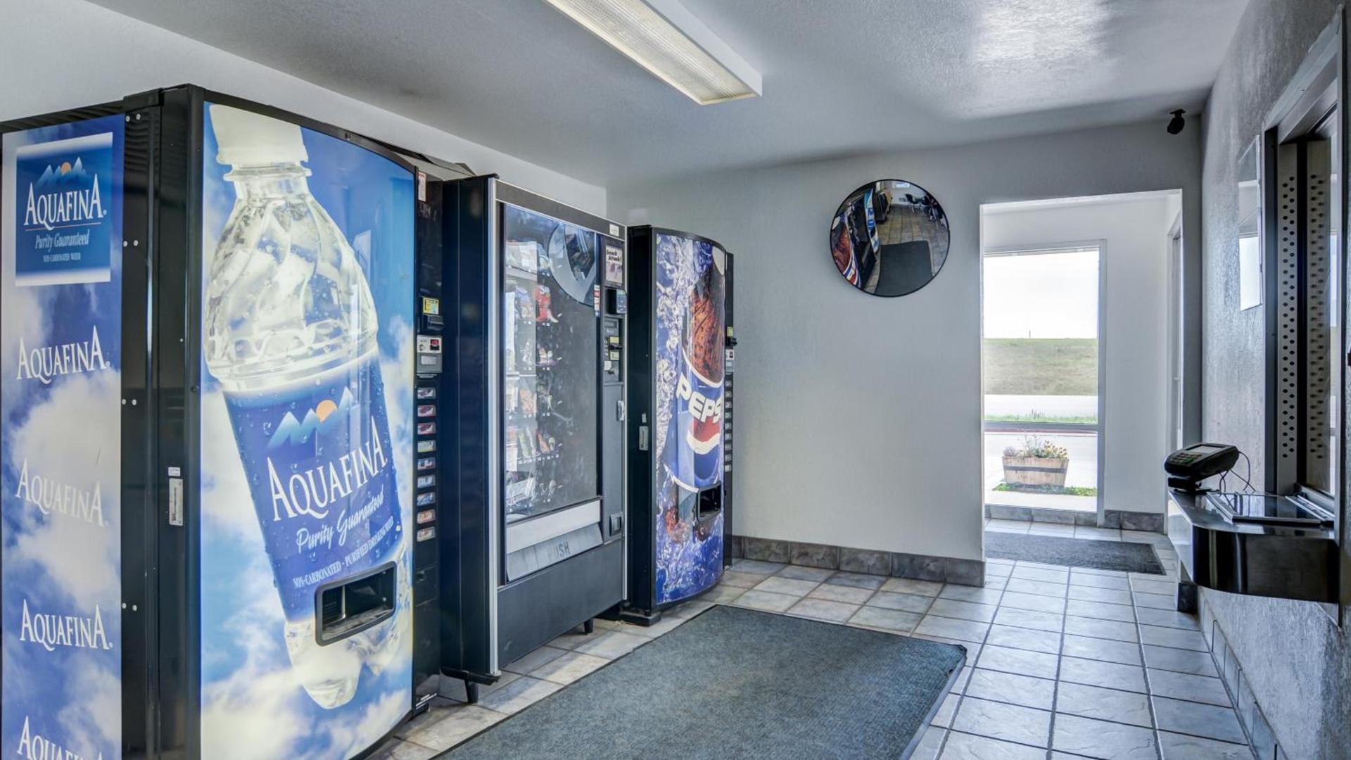 Motel 6 Fort Collins, CO photo 30