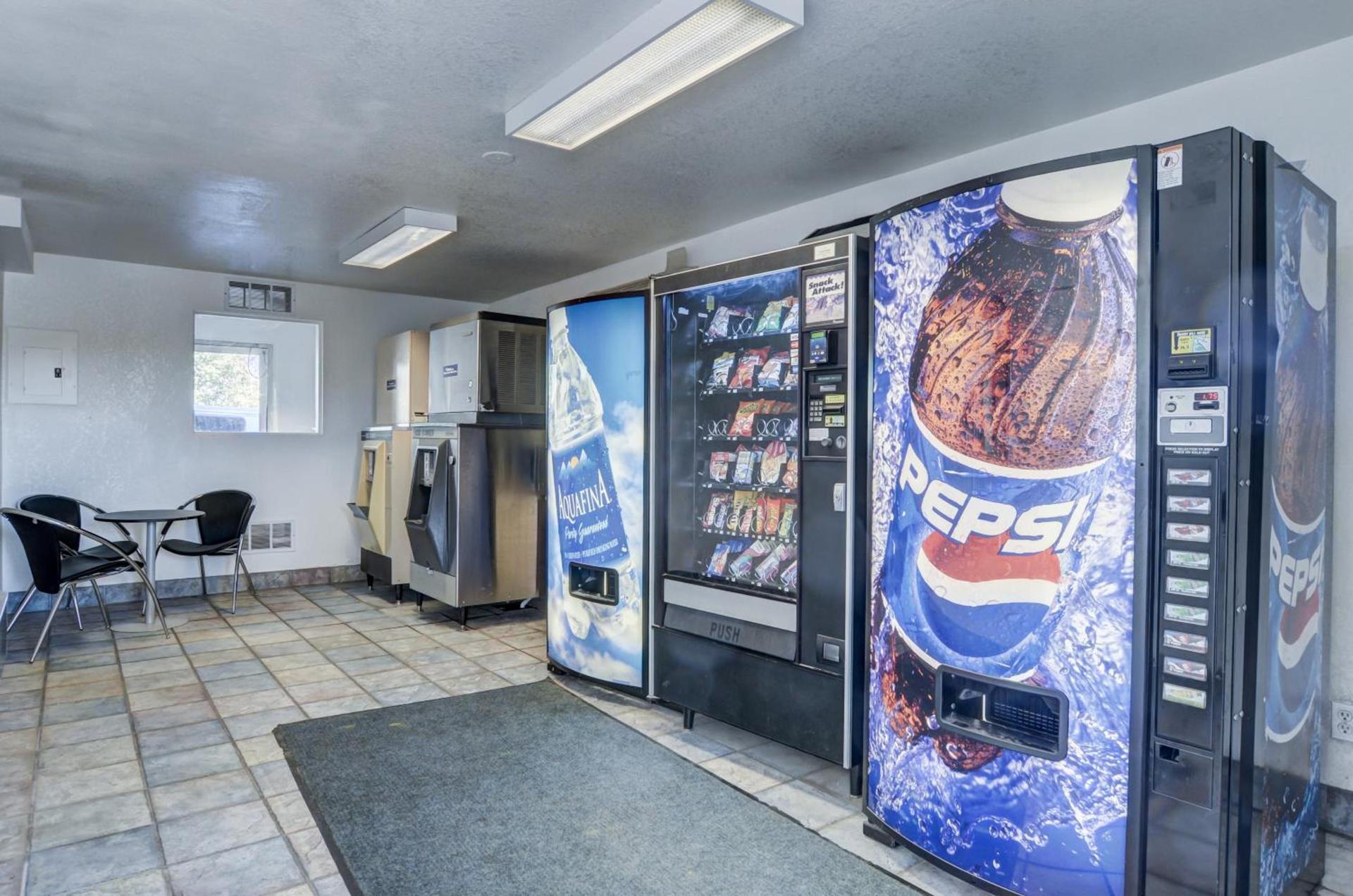 Motel 6 Fort Collins, CO photo 29