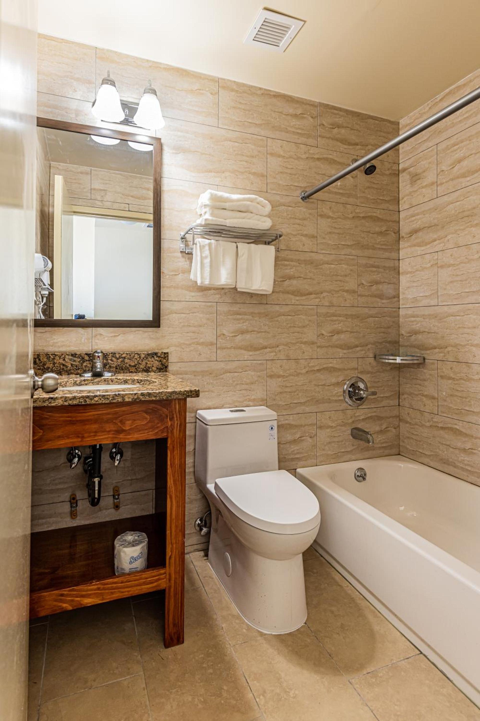 Astoria Inn LaGuardia Hotel photo 14