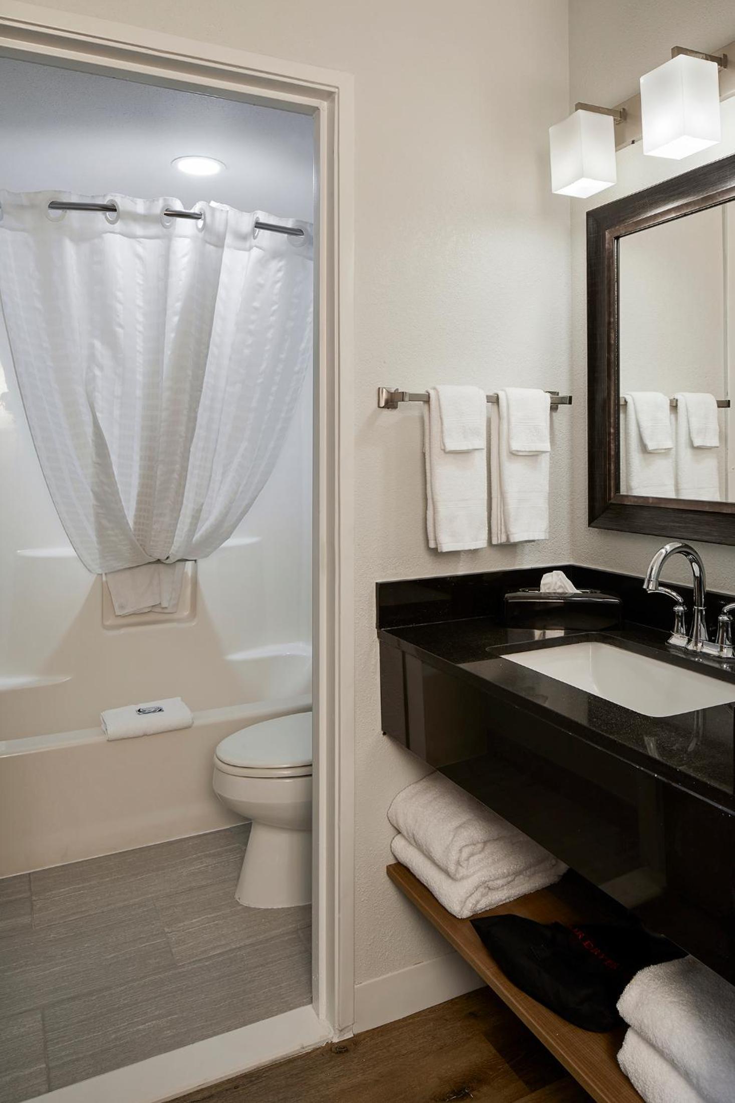 Hotel Wave at Rehoboth Beach photo 14