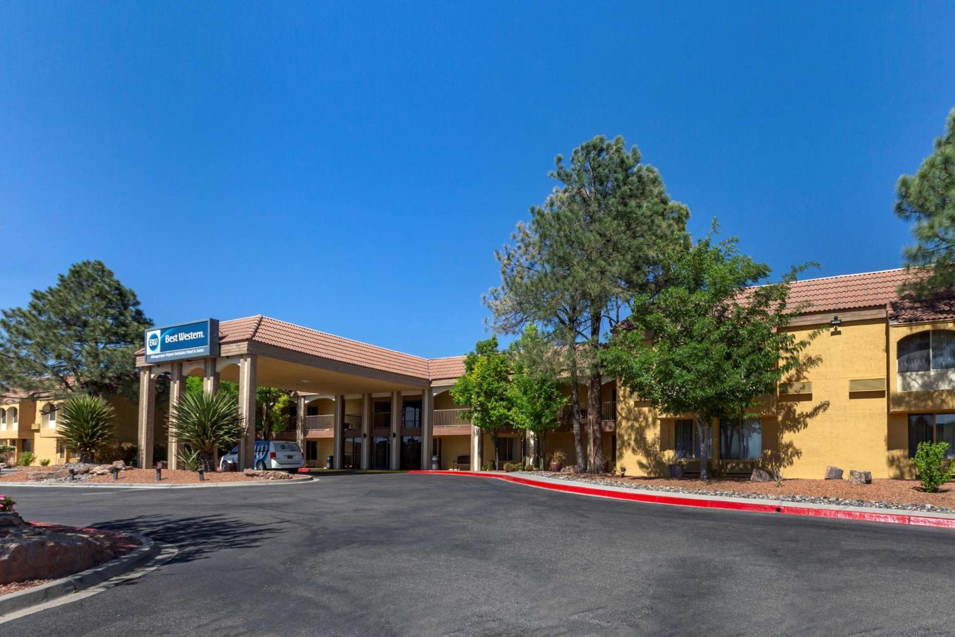Best Western Airport Albuquerque InnSuites Hotel & Suites photo 35