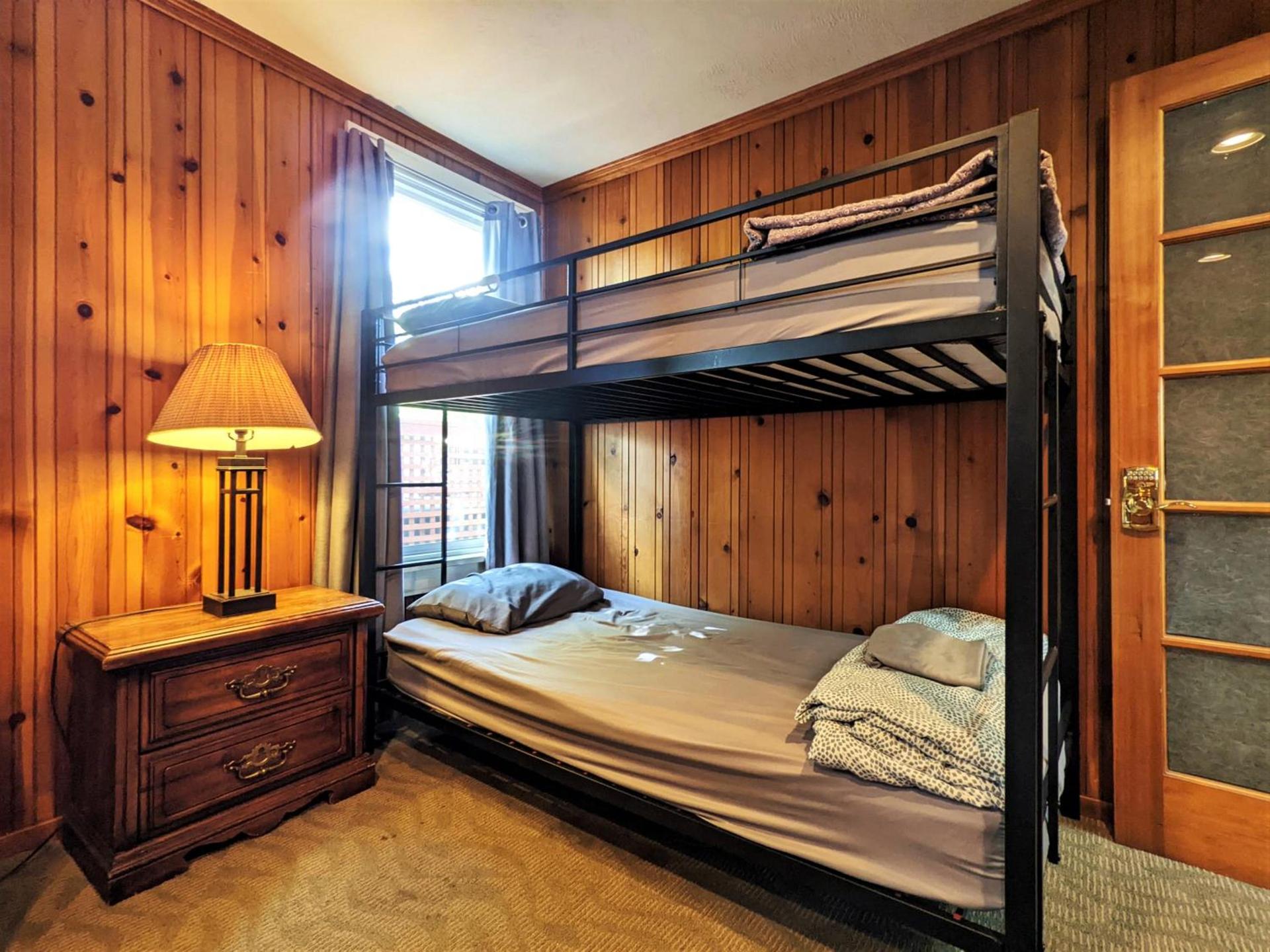 Bunk & Brew Historic Lucas House - Hostel photo 40