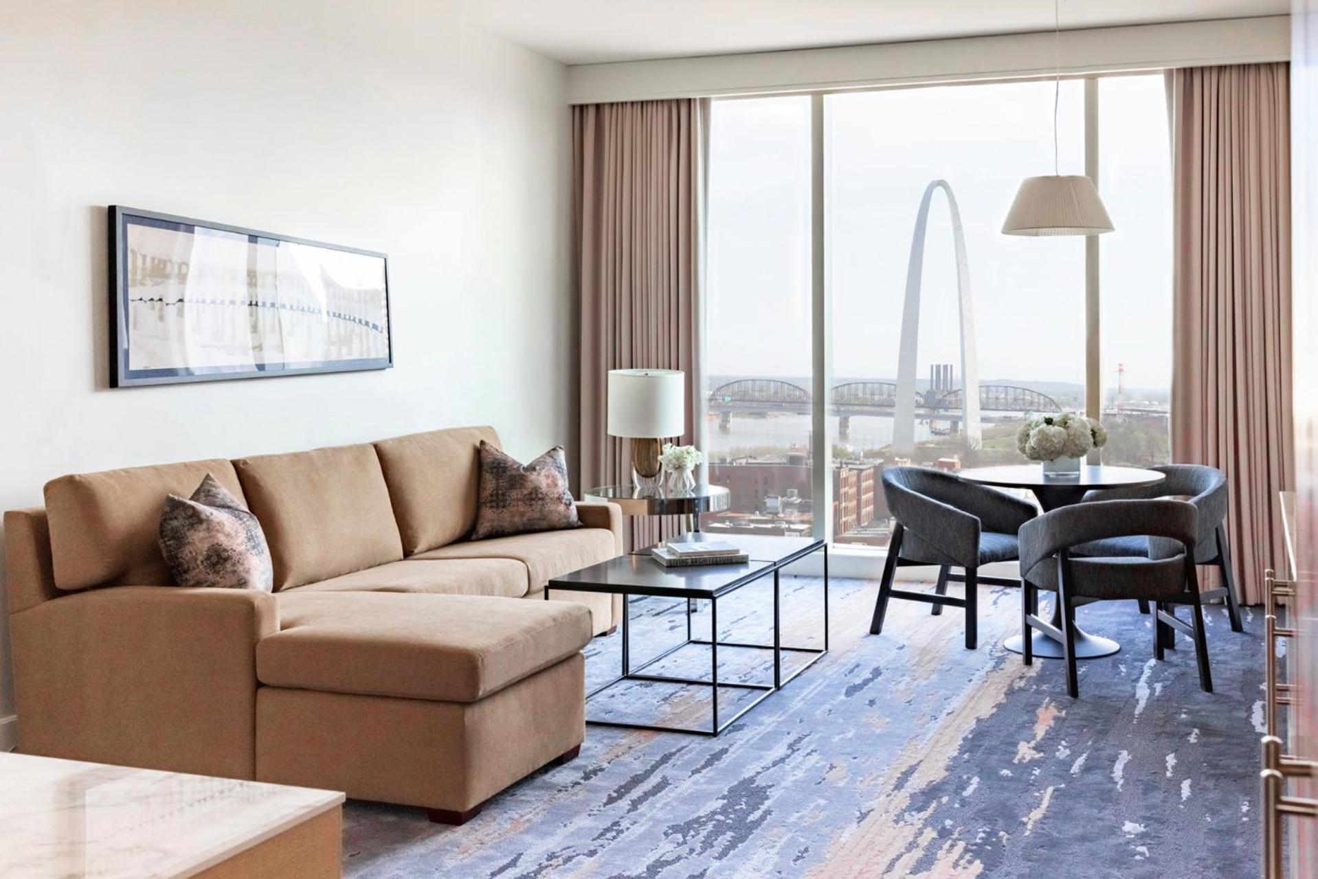 Four Seasons St. Louis photo 14
