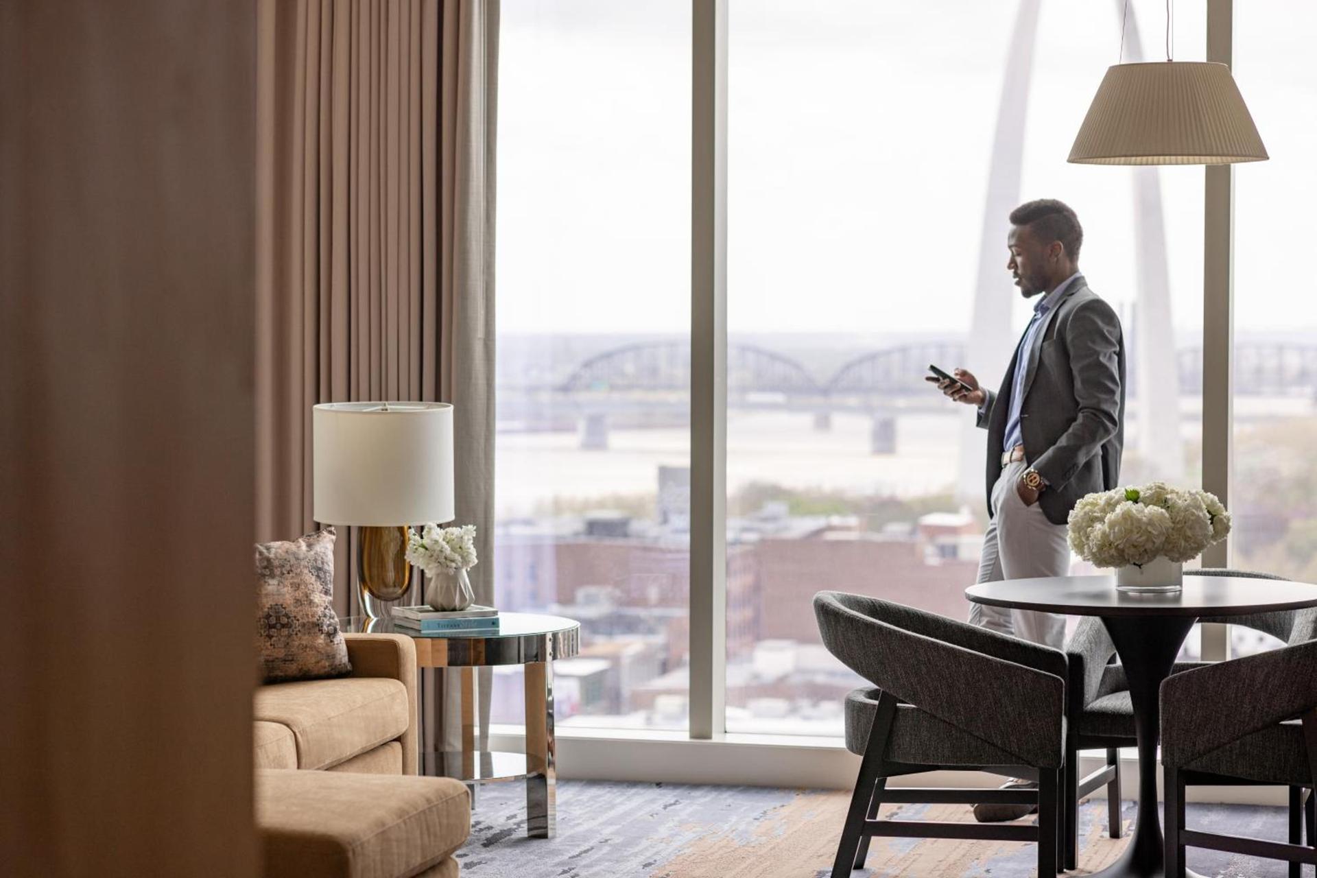 Four Seasons St. Louis photo 47