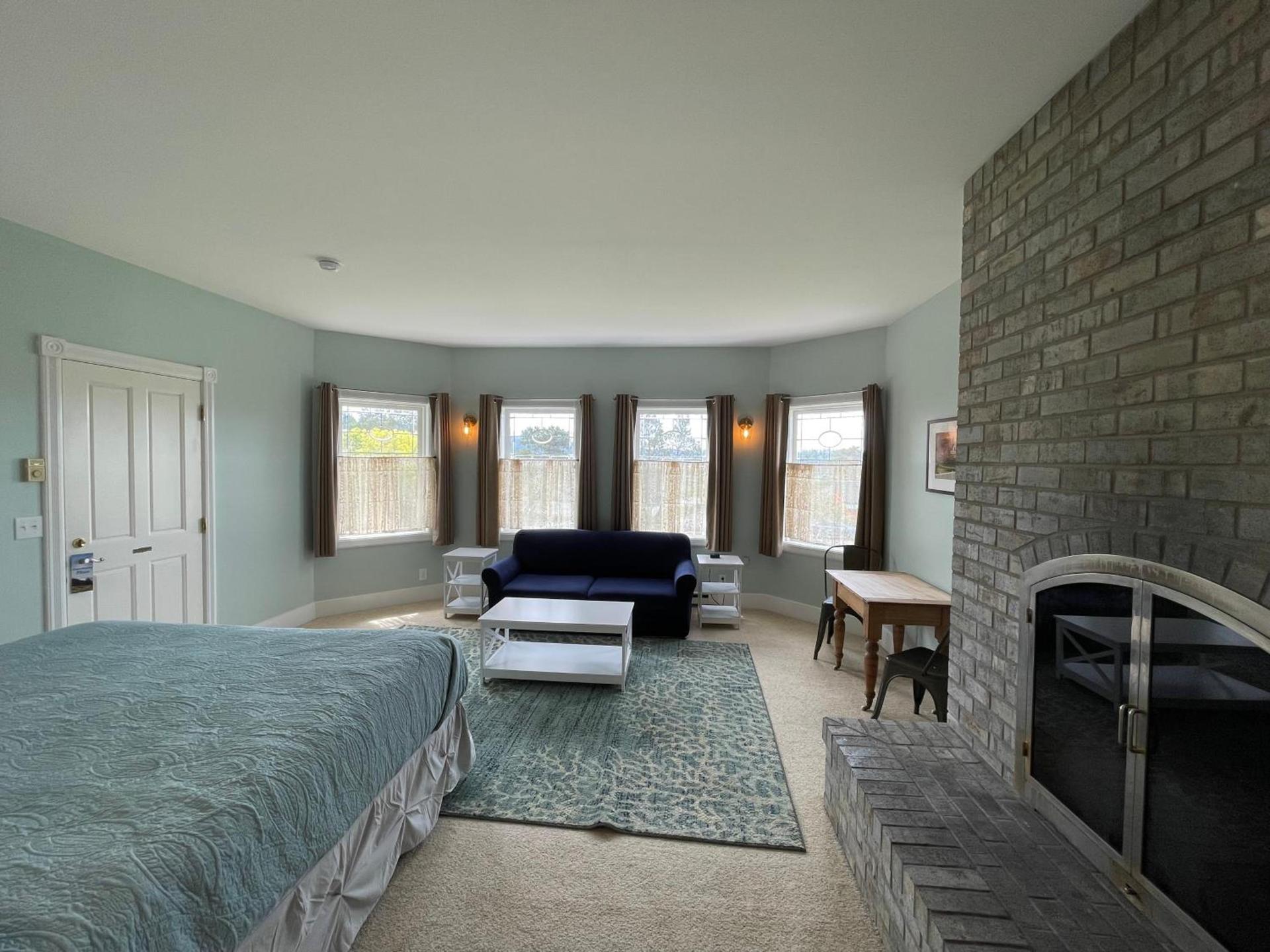 The Edenwild Boutique Inn photo 79