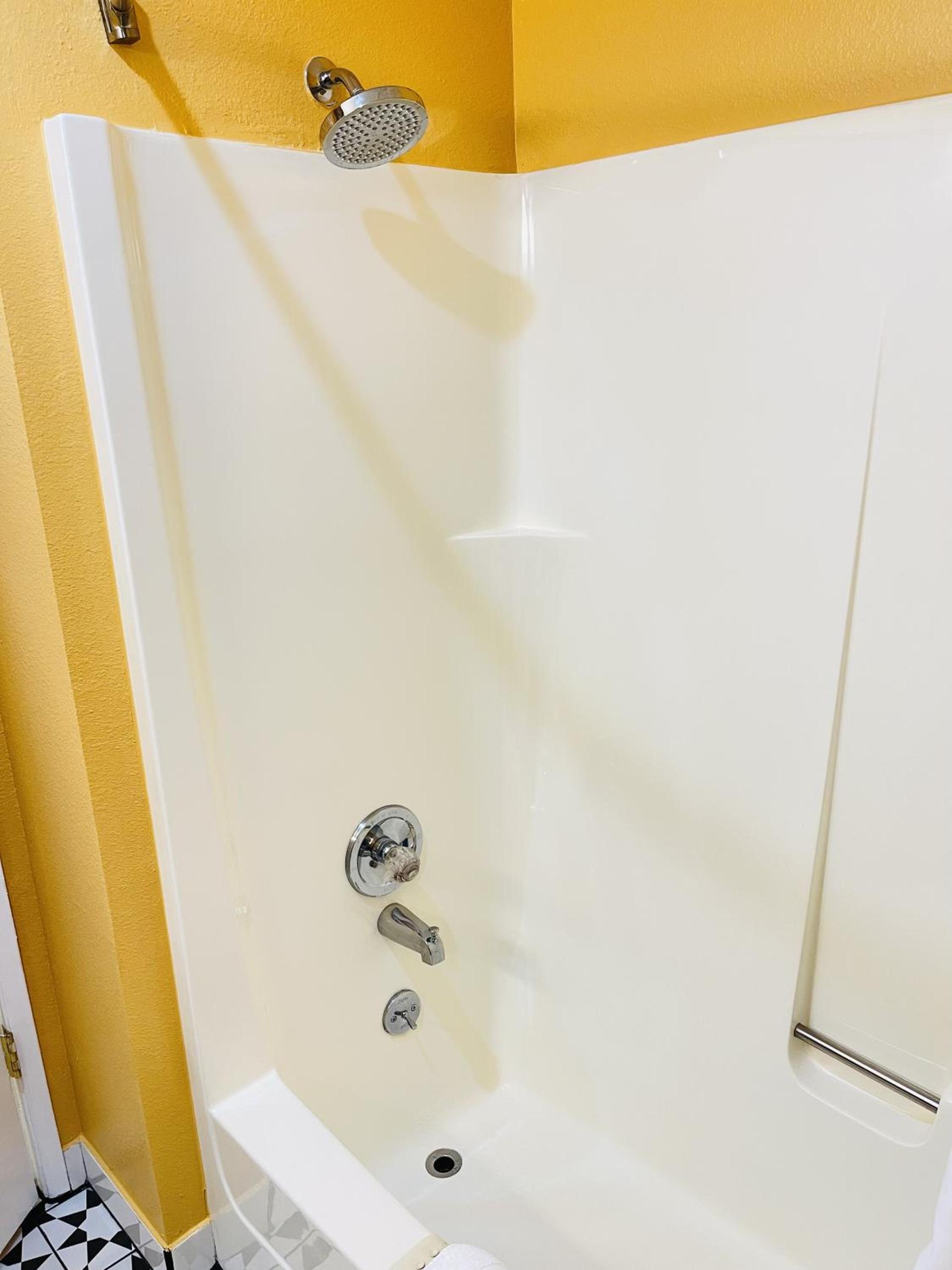 Apple Inn Motel photo 15