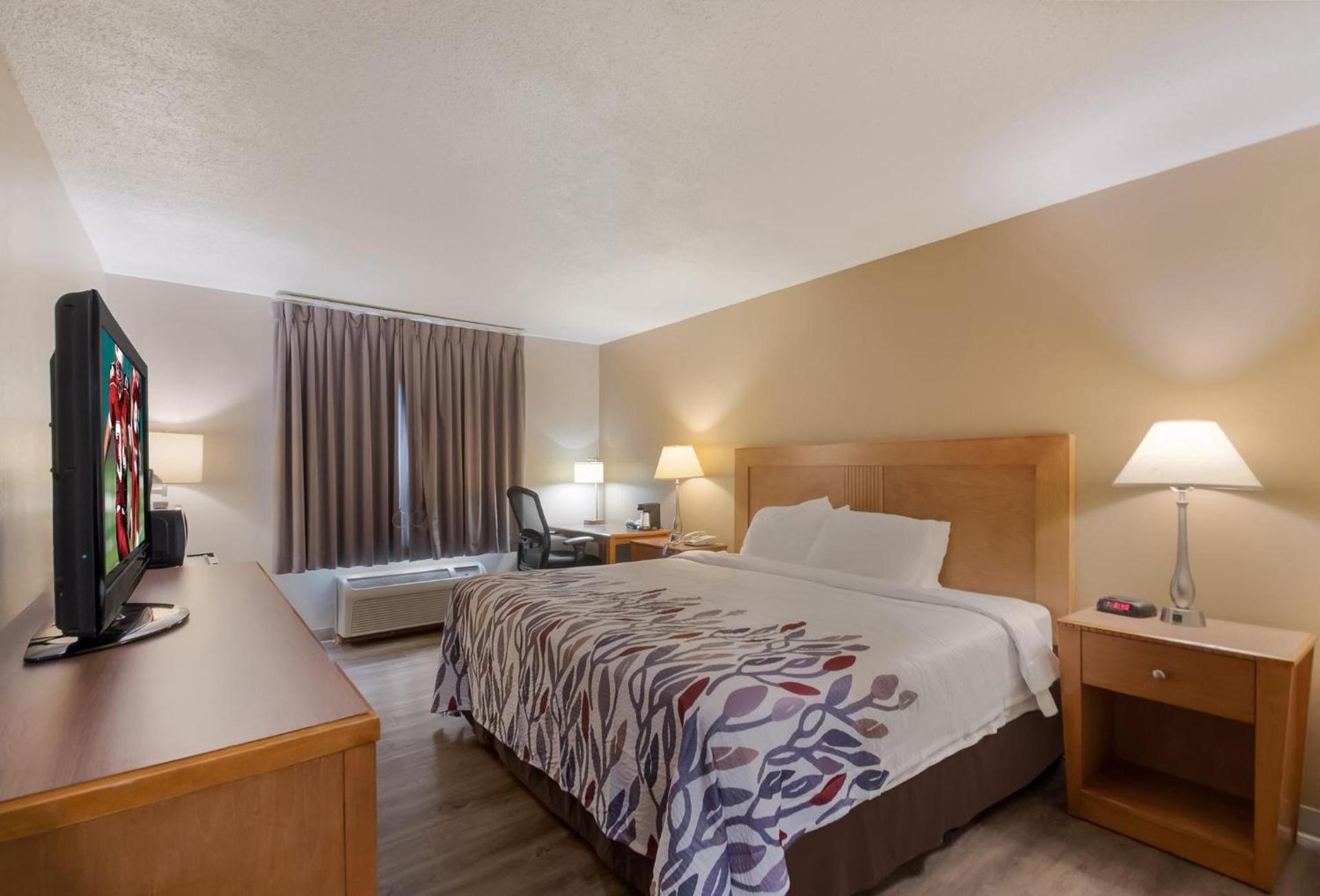 Red Roof Inn Dahlgren - Naval Base photo 47