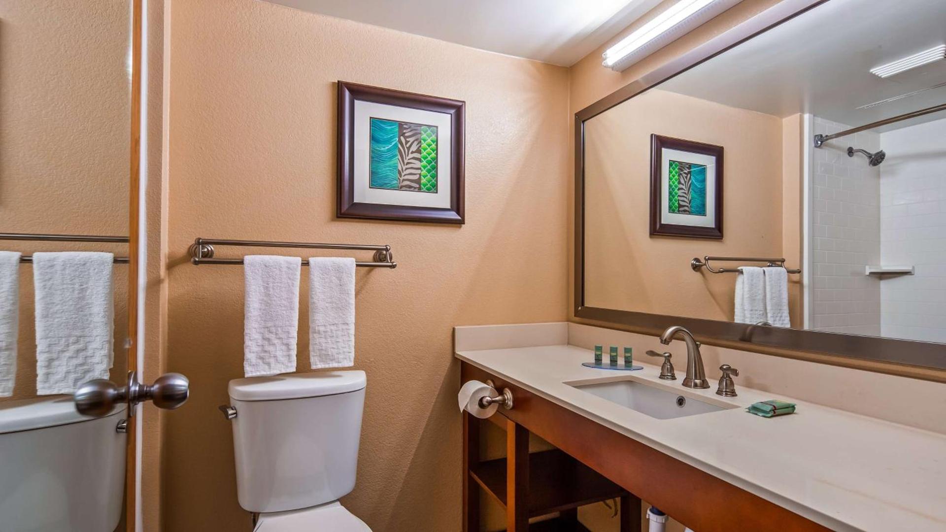 Best Western Warren Hotel photo 25