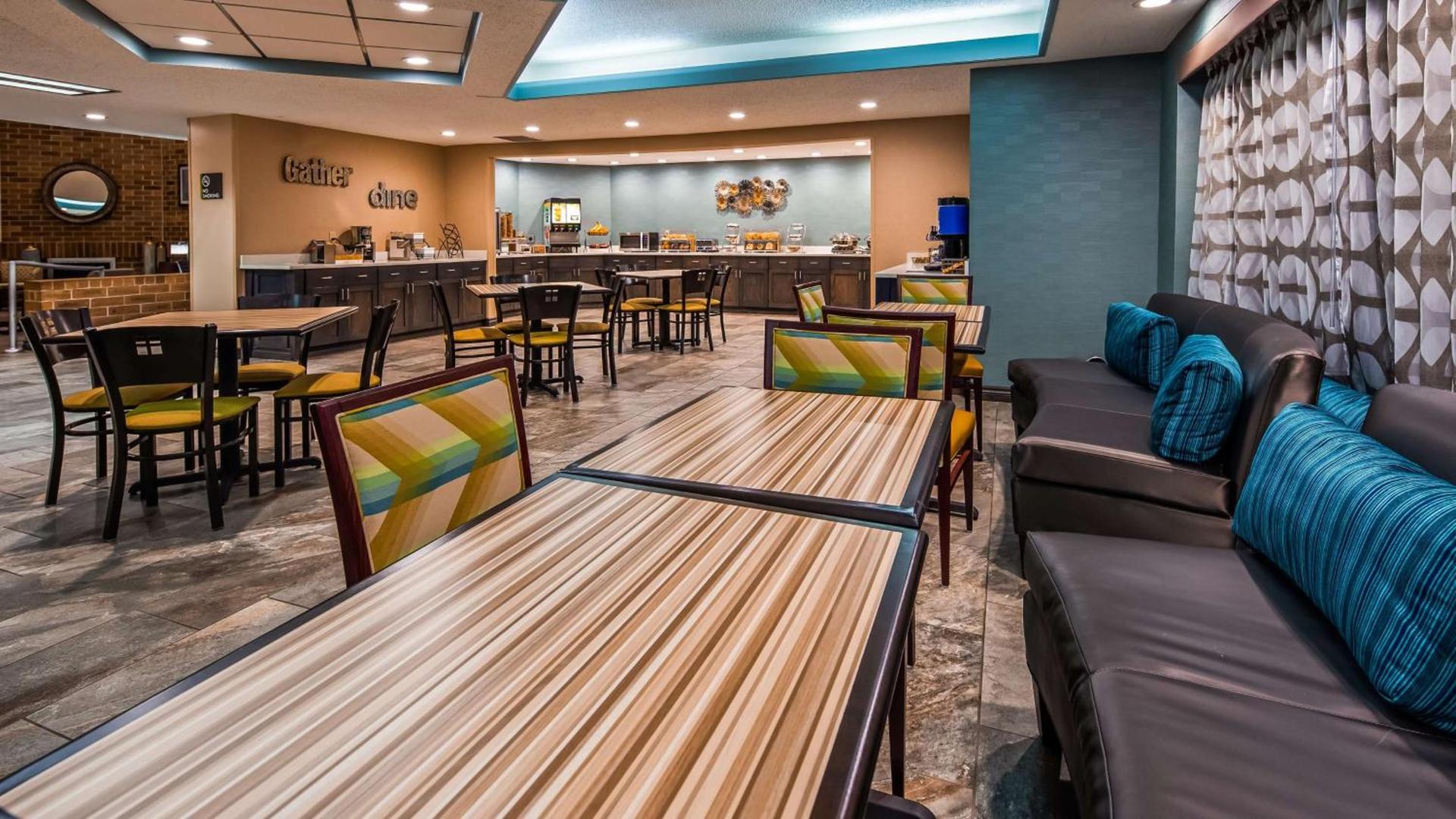 Best Western Warren Hotel photo 30