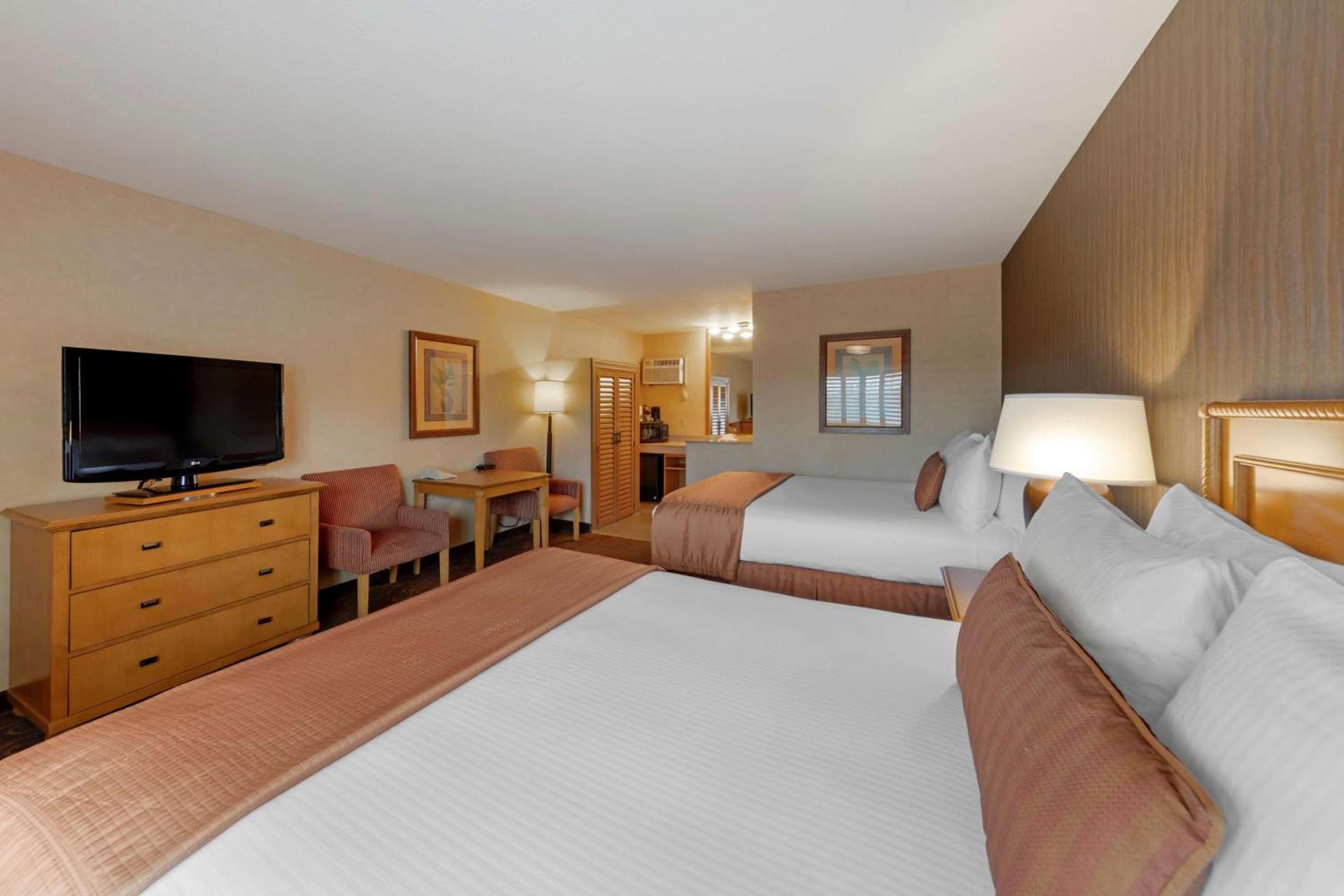 Best Western Plus Pavilions photo 4