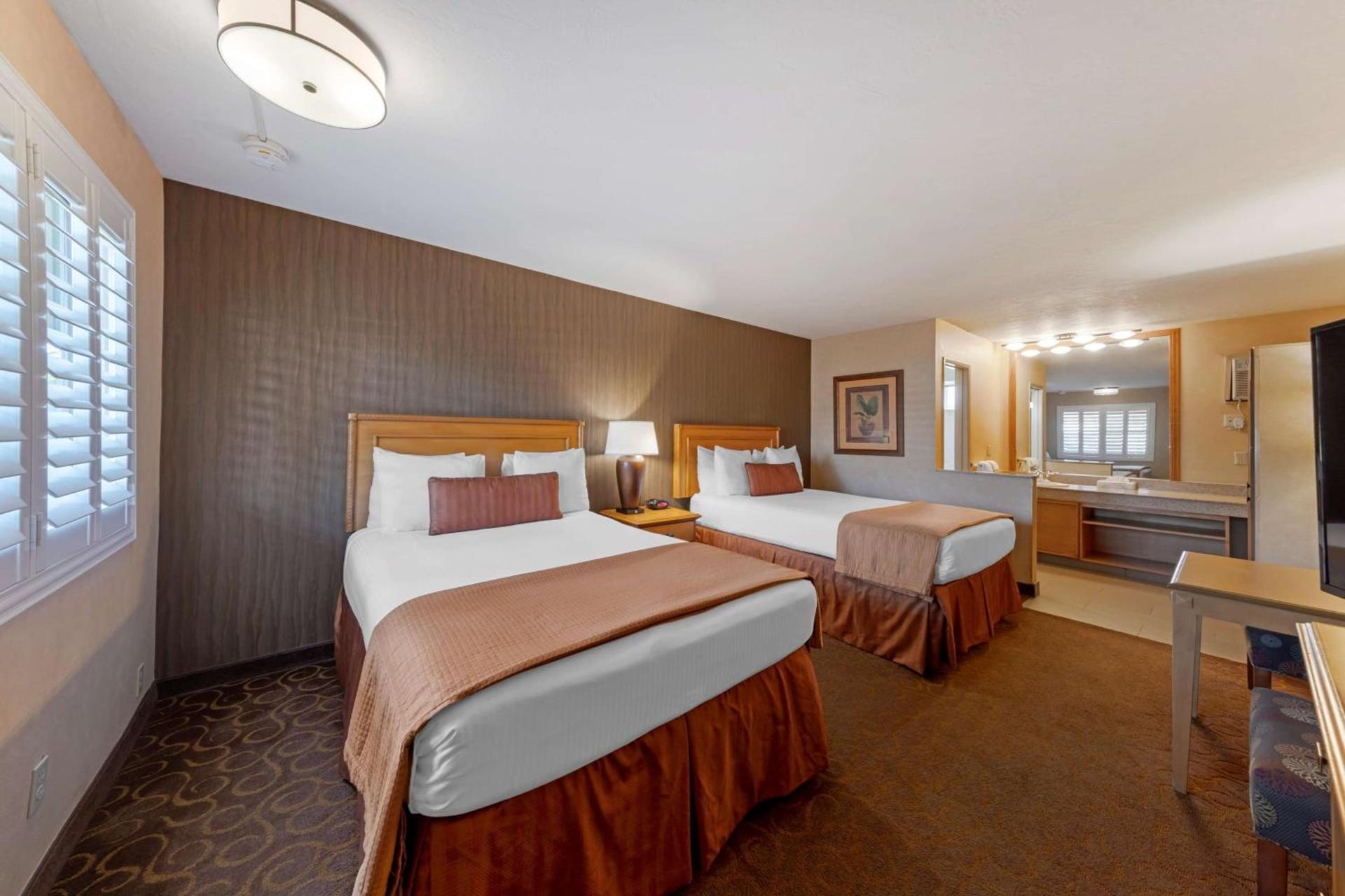 Best Western Plus Pavilions photo 9